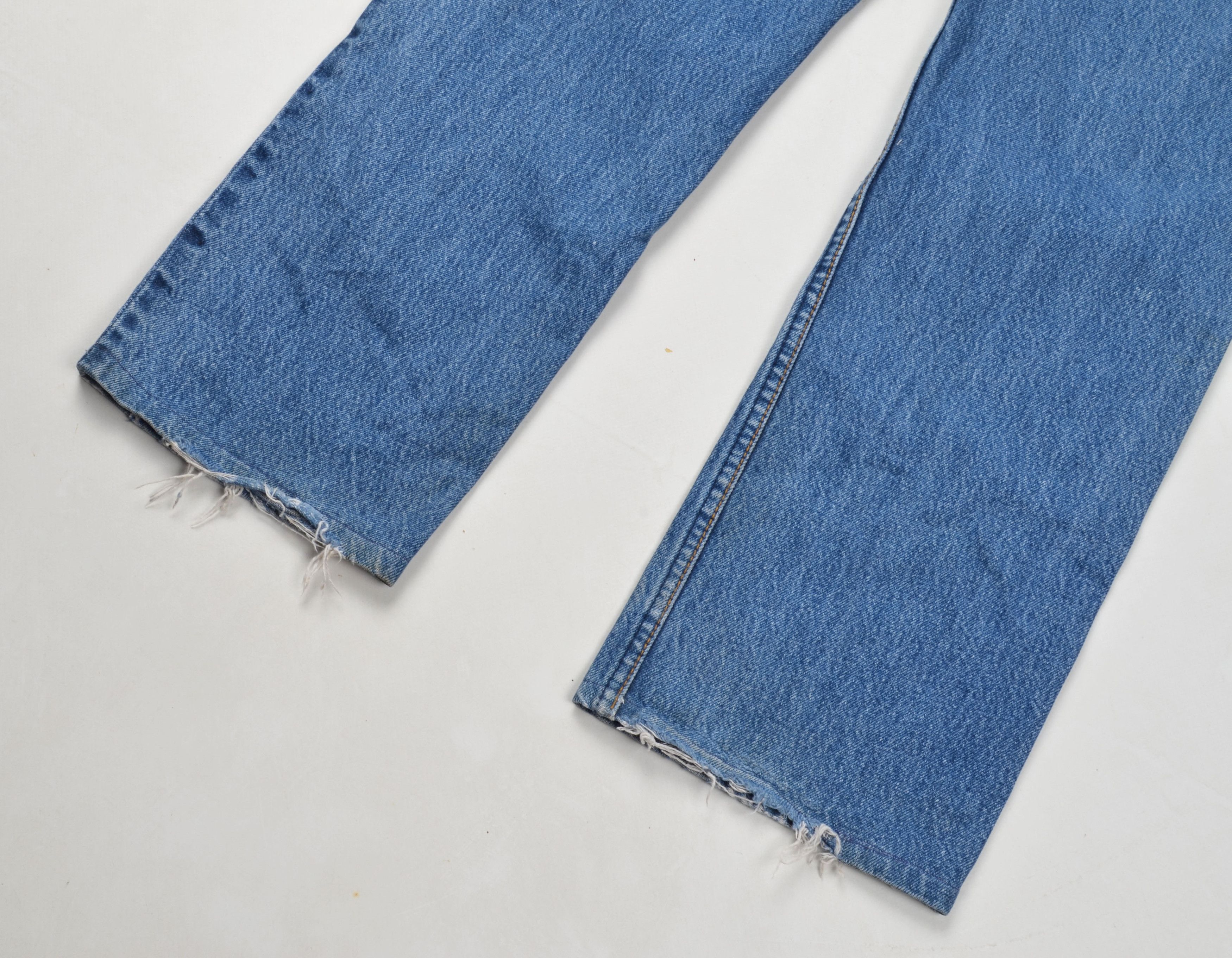 Levi's × Levi's Vintage Clothing × Vintage Vintage Levi's 501 XX 90's Distressed Dirty Denim Jeans Size US 31 - 10 Thumbnail