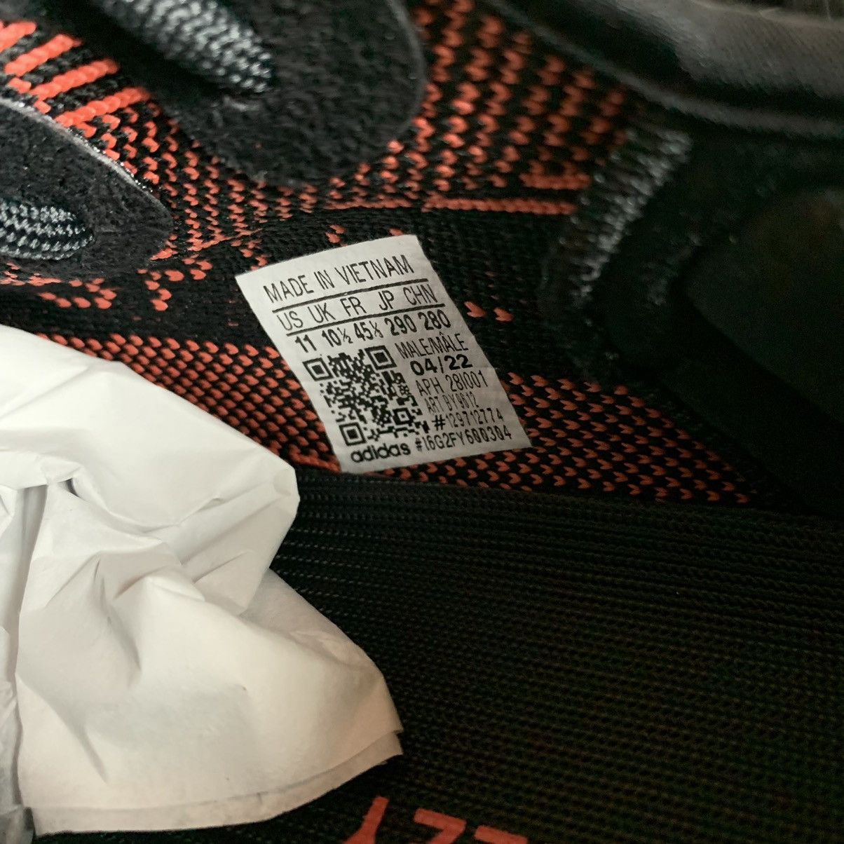Adidas × Kanye West × Yeezy Yeezy Boost 350 V2 Core Red Size US 11 / EU 44 - 17 Thumbnail