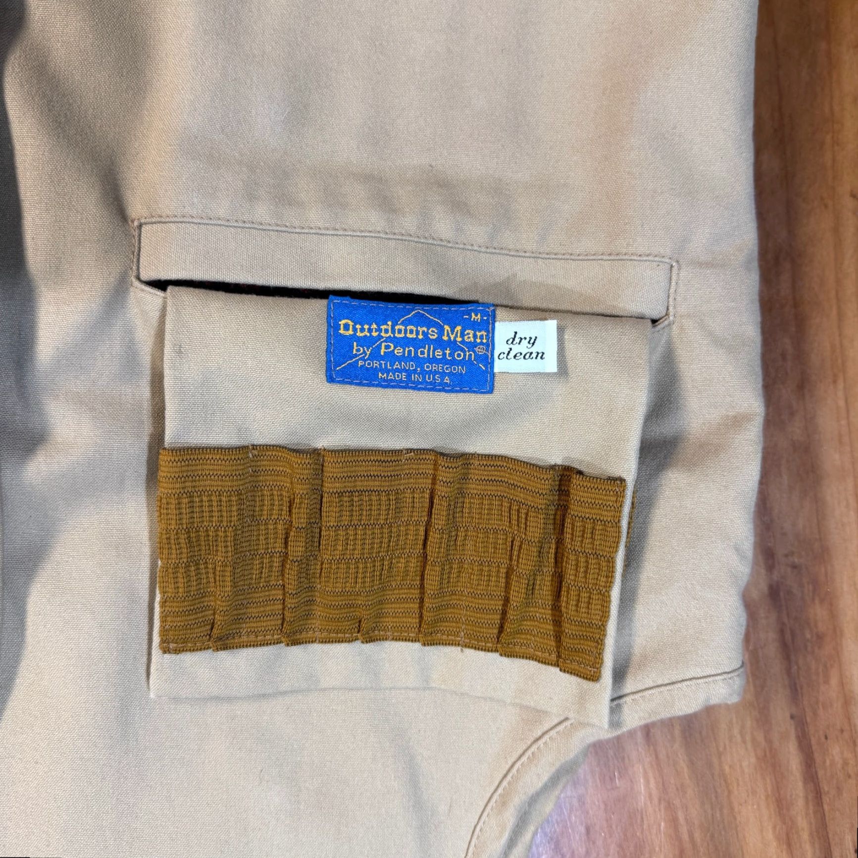 Pendleton VINTAGE Pendleton Mens Vest Canvas Wool Plaid Lined Snap Outdoor M13 Beige 46 Chest Wool Lining Winter Short Collar Snap Men Vest Mens Size US M / EU 48-50 / 2 - 4 Thumbnail