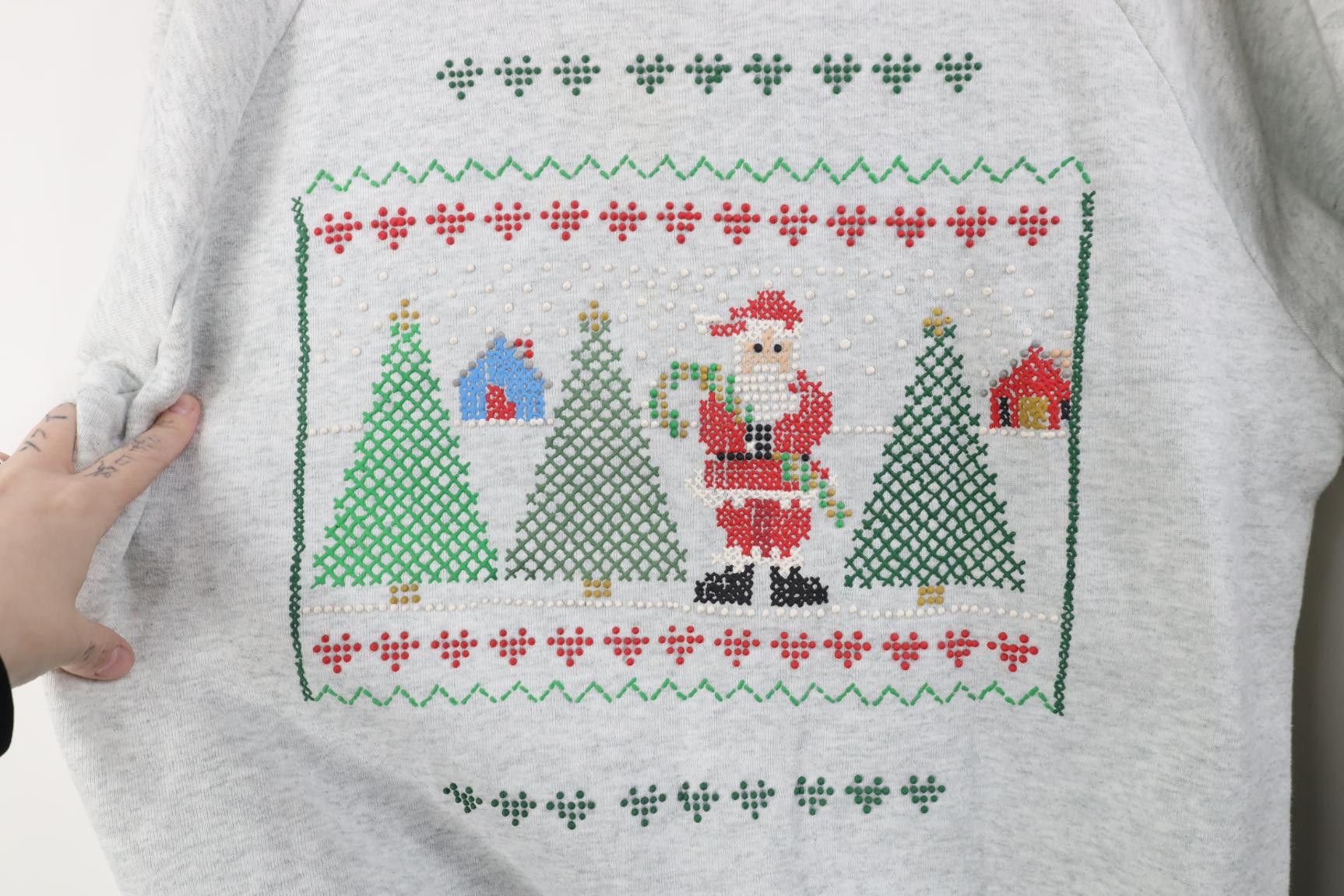 Vintage Vintage 90s Streetwear Christmas Tree Santa Claus Sweatshirt Size XXL / US 16-18 / IT 52-54 - 4 Thumbnail