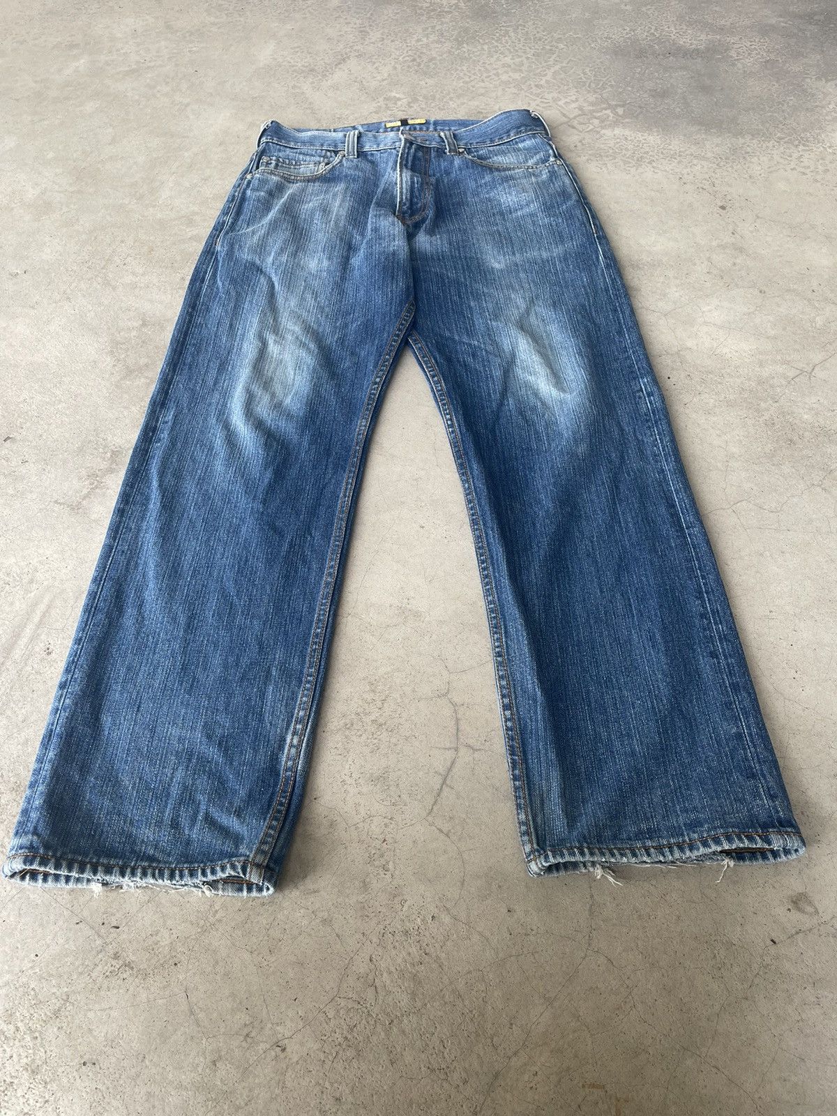 Japanese Brand Japanese Brand Embroidered Jeans Size US 32 / EU 48 - 2 Thumbnail