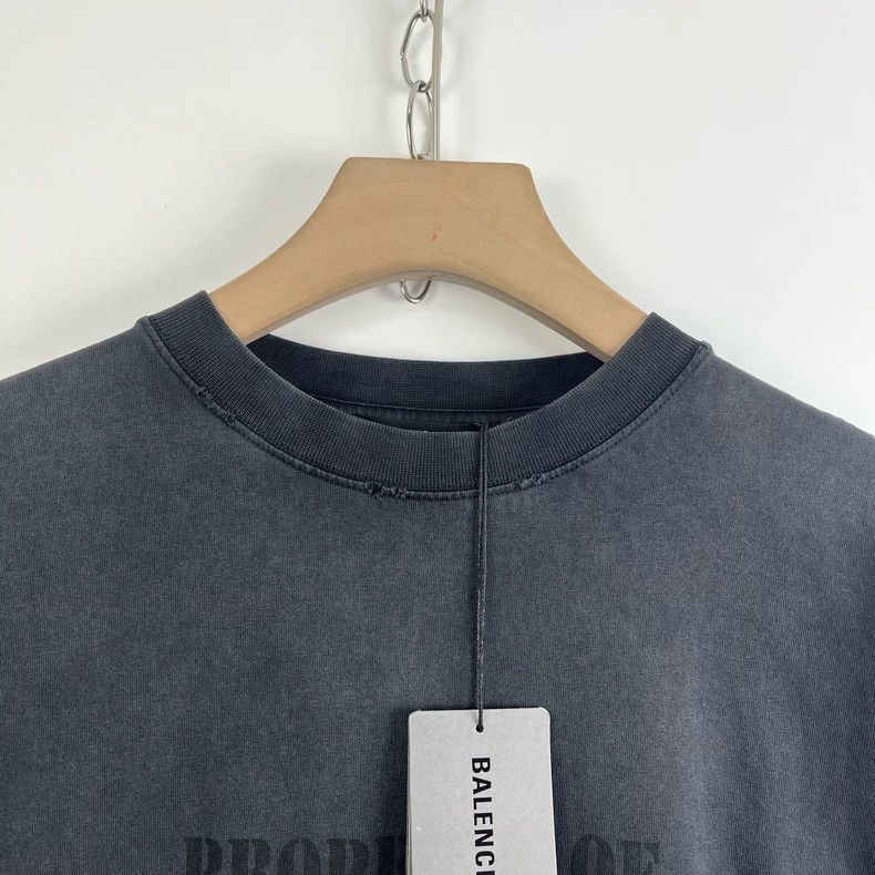 Balenciaga Balenciaga Logo Letter Signature Washed Worn Crew Neck T-S Size US S / EU 44-46 / 1 - 5 Thumbnail
