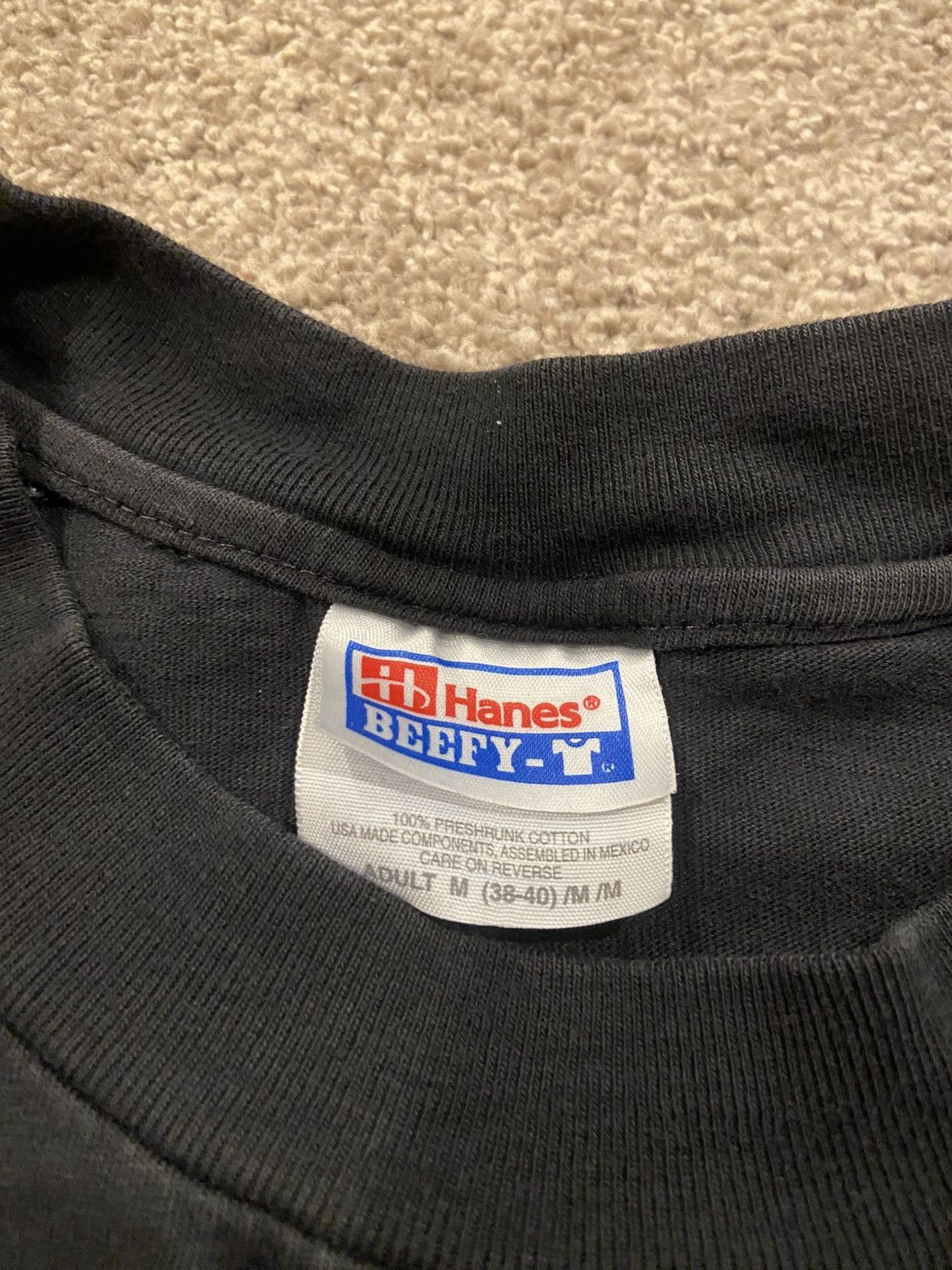 Hanes 90s Gray Wolf Nature Wildlife T Shirt Size US M / EU 48-50 / 2 - 4 Thumbnail