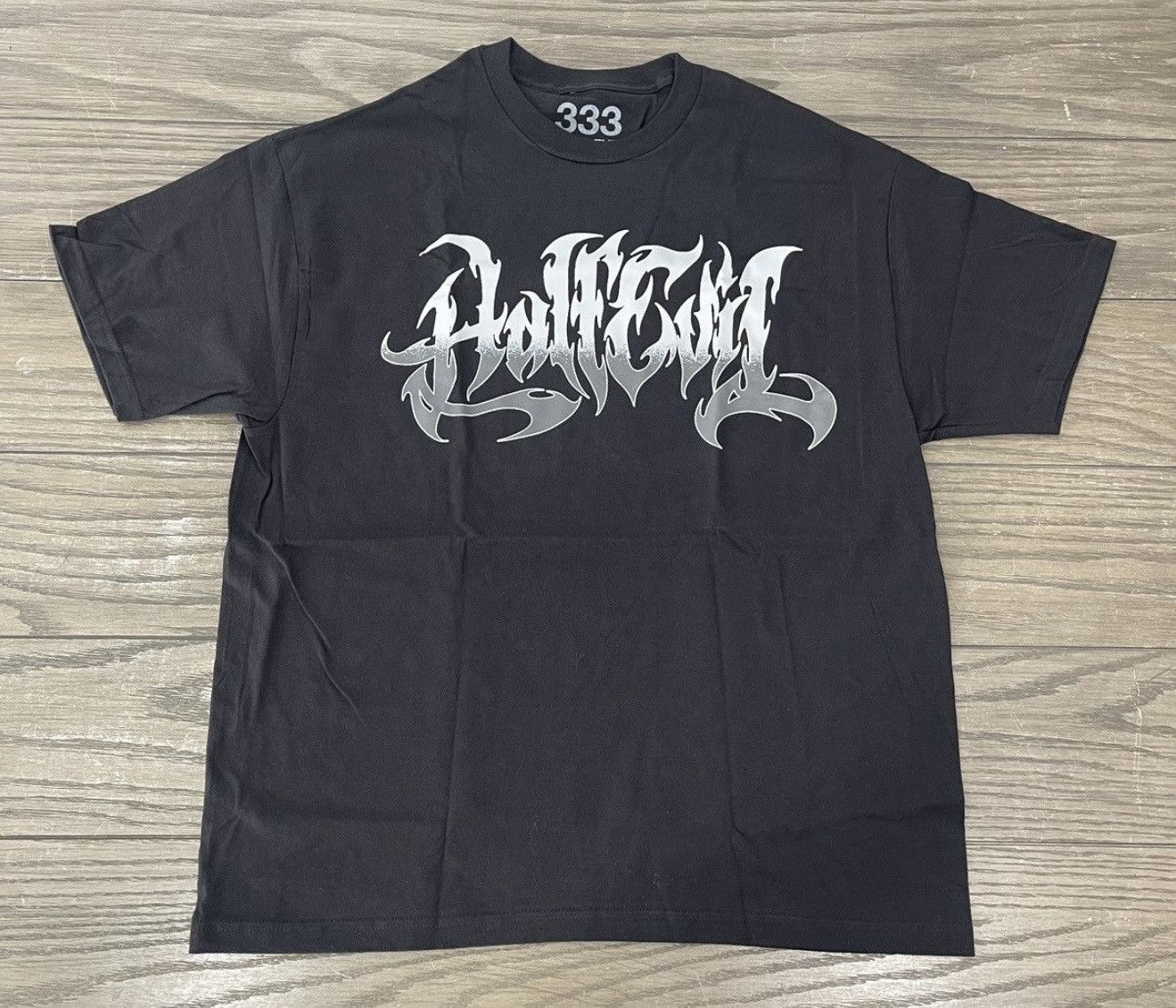 Half Evil ⚡️ Half Evil 333 Gradient Metal Tee Shirt Black Size XL ⚡️ Size US XL / EU 56 / 4 - 4 Thumbnail