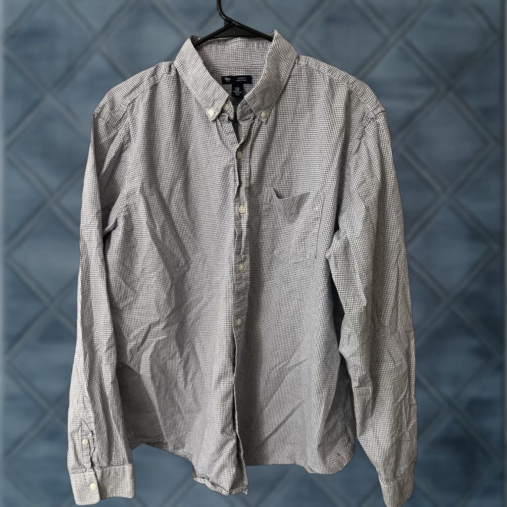 Gap GAP Button-Up Shirt XL Men Plaid Blue & White Classic Long Sleeve Cotton Gingham Casual Standard Fit Size US XL / EU 56 / 4 - 1 Thumbnail