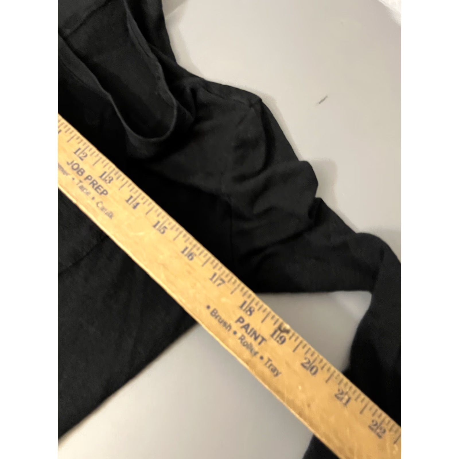 Old Navy **Old Navy Womens Size XS Black T-Shirt** User: Old Navy Womens Size XS Black Classic/Fitted Sleeve T-Shirt Size XS / US 0-2 / IT 36-38 - 5 Thumbnail