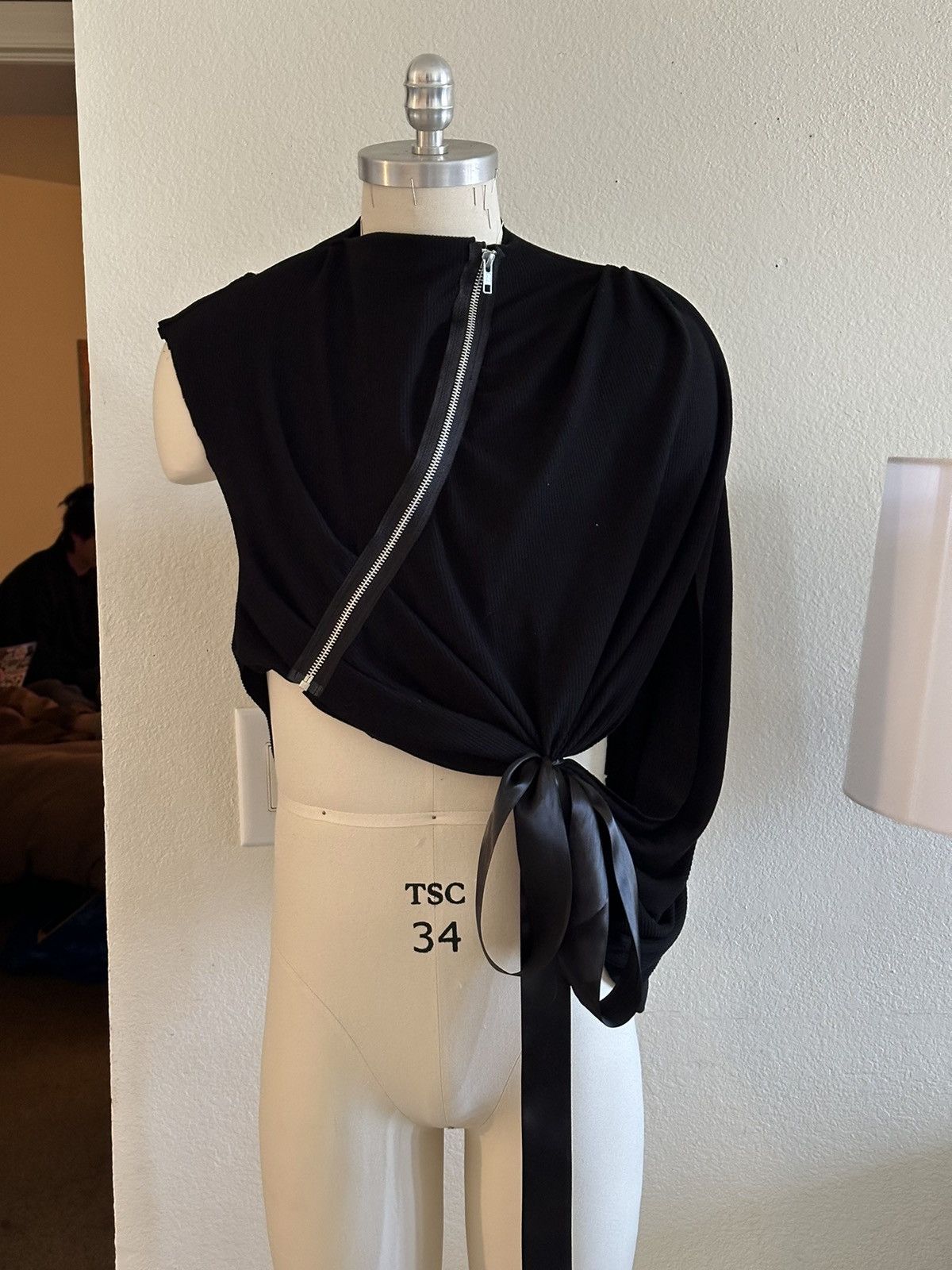 Other Draped Bow Zipper Top Size L / US 10 / IT 46 - 2 Thumbnail