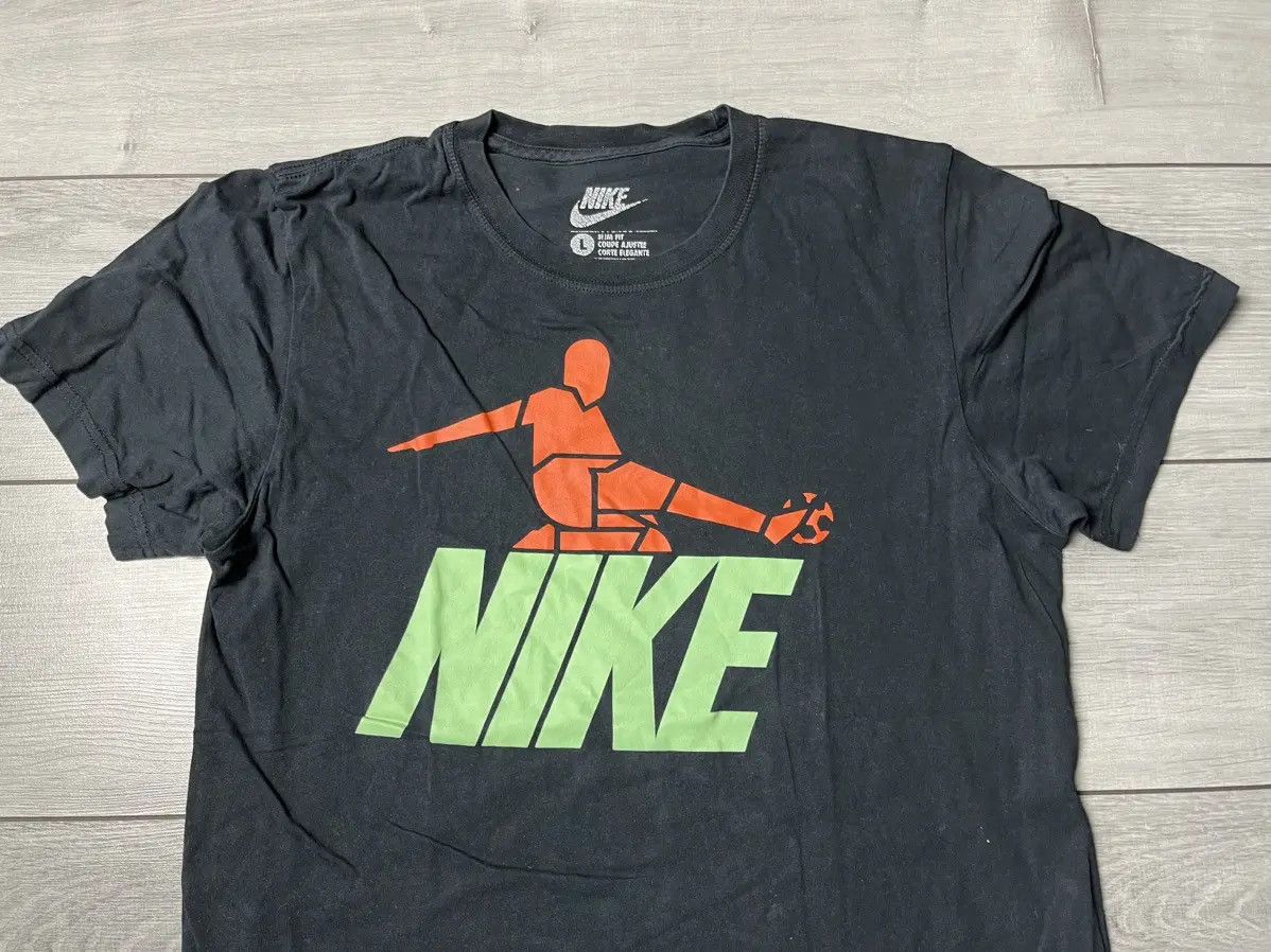 Nike Nike soccer man T-shirt size Large Size US L / EU 52-54 / 3 - 3 Thumbnail