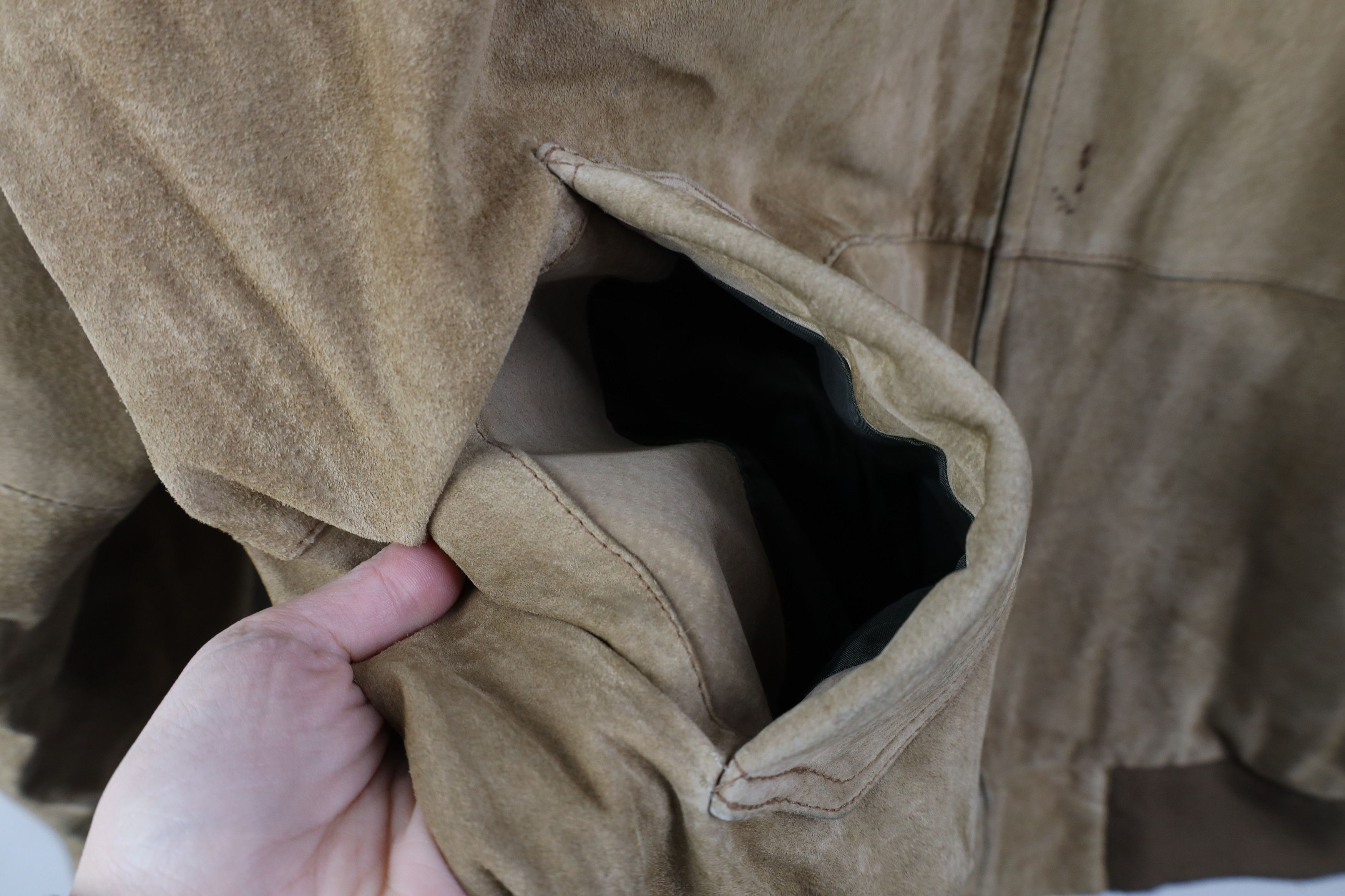 Vintage Vintage 90s Streetwear Suede Leather Cafe Bomber Jacket Size US L / EU 52-54 / 3 - 7 Thumbnail