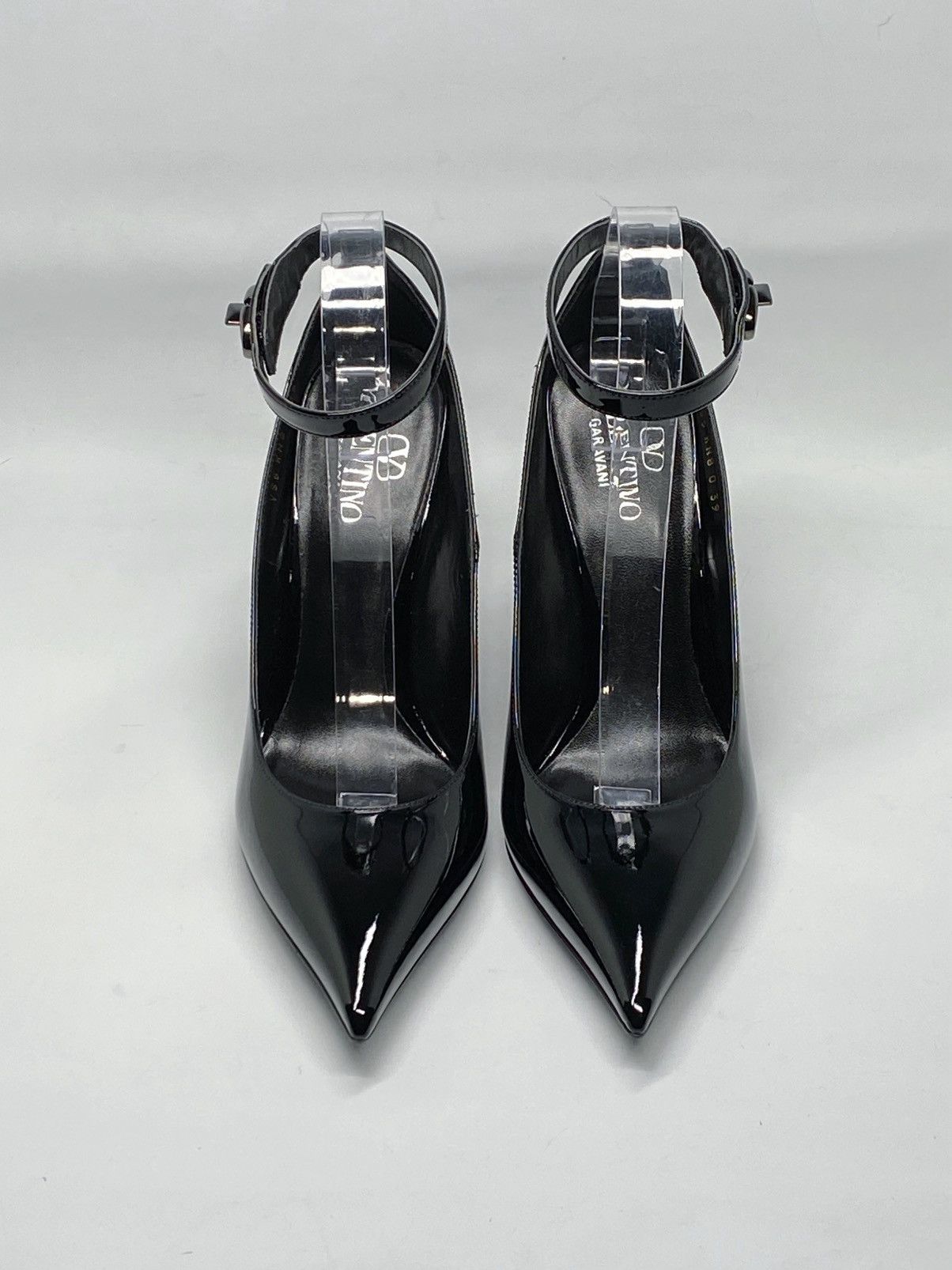 Valentino Valentino Garavani V Logo 105 Lockette Wedge Pump size 39 Size US 9 / IT 39 - 8 Thumbnail