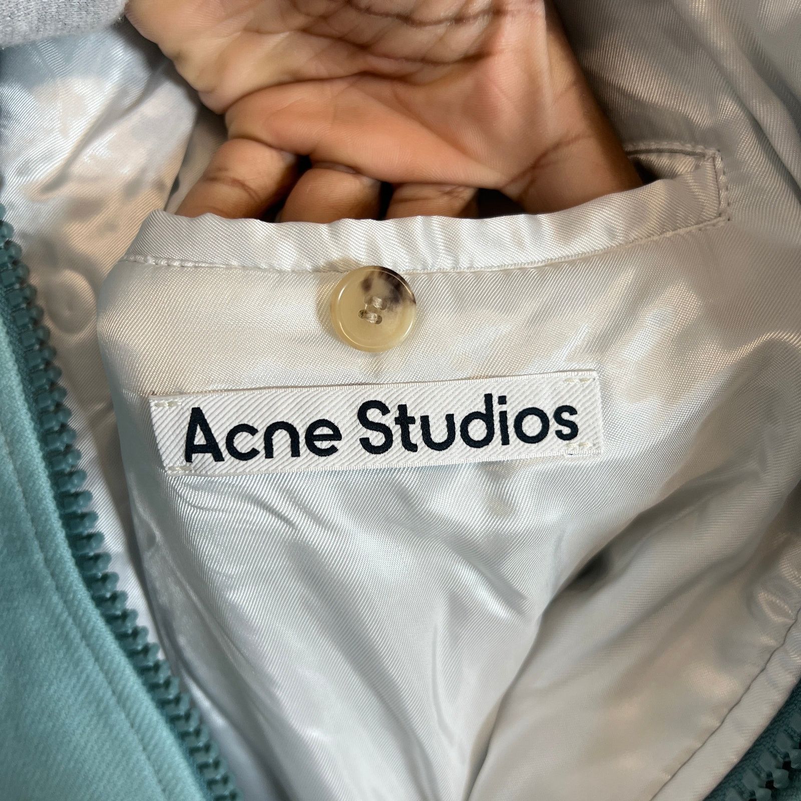 Acne Studios Acne Studios Light Blue Embroidered Logo Bomber Jacket Size US XL / EU 56 / 4 - 4 Thumbnail