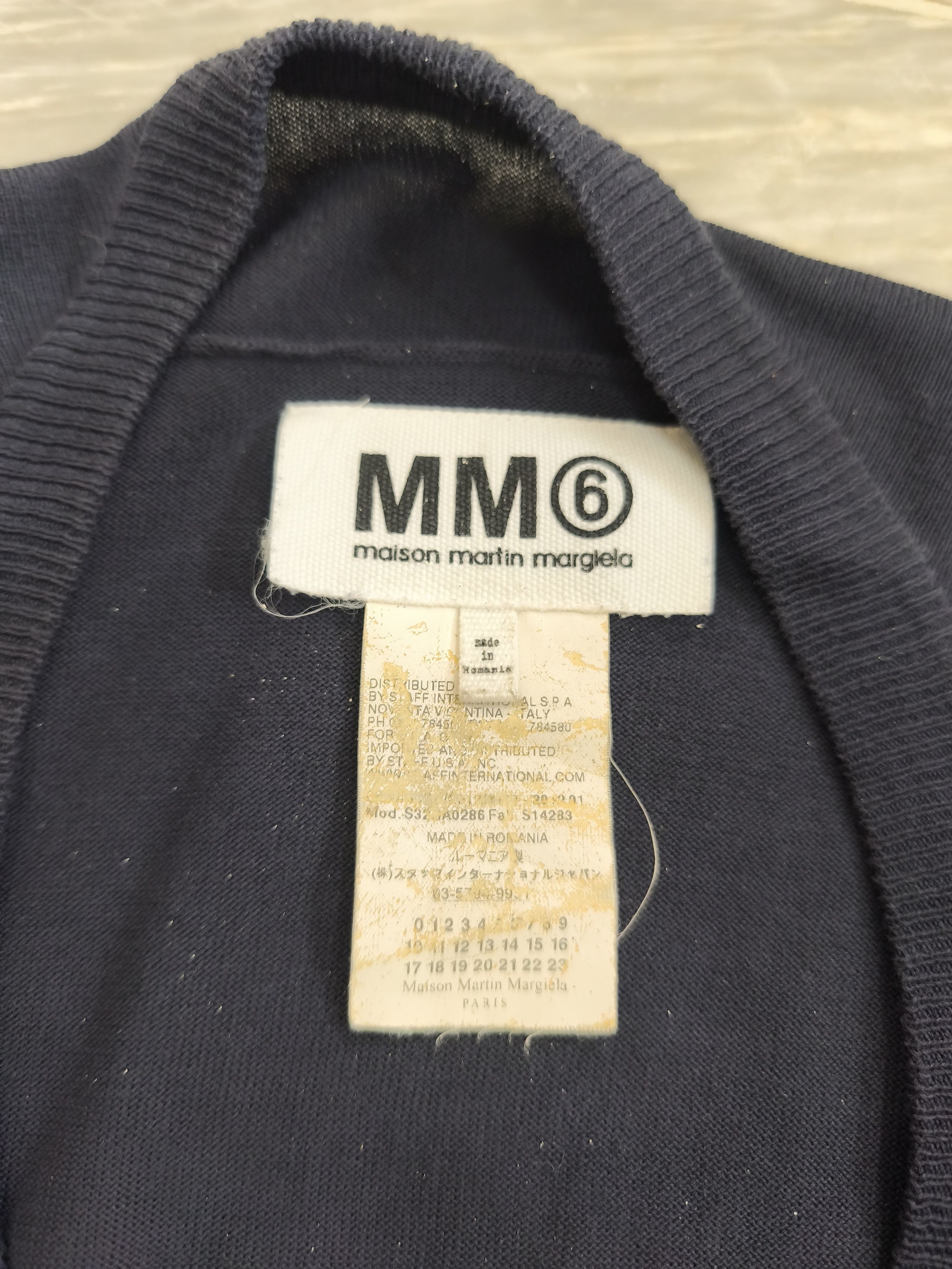 Maison Margiela Maison Margiela - MM6 Round Neck Size S / US 4 / IT 40 - 5 Thumbnail