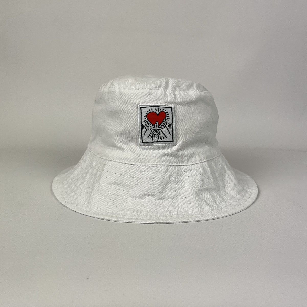 Keith Haring Keith Haring Designer Bucket Hat White Top Cap One Size Logo Size ONE SIZE - 2 Thumbnail