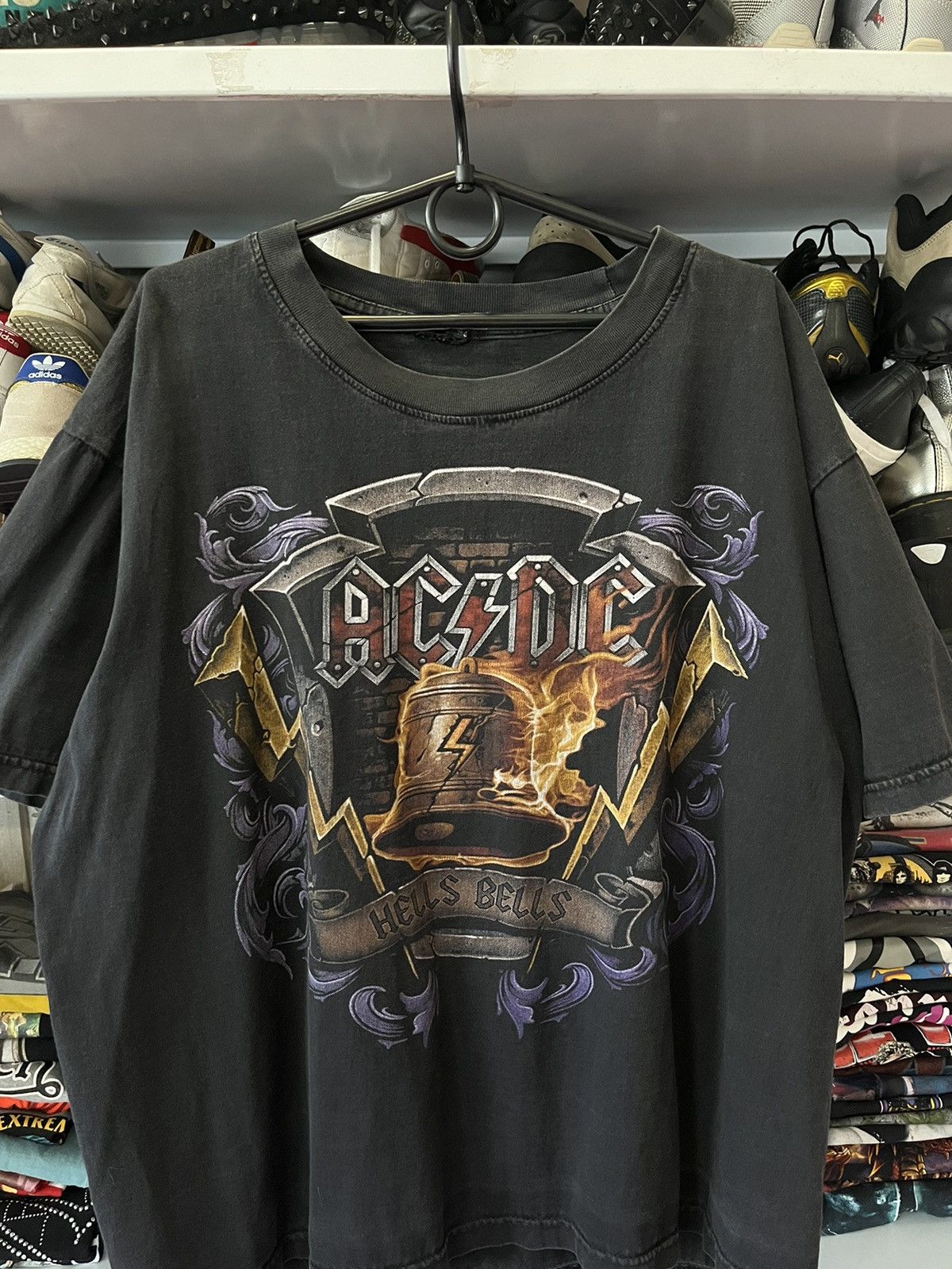 AC/DC Vintage Rare AC/DC Hells Bells Rock Band T Shirt Size US XL / EU 56 / 4 - 2 Thumbnail