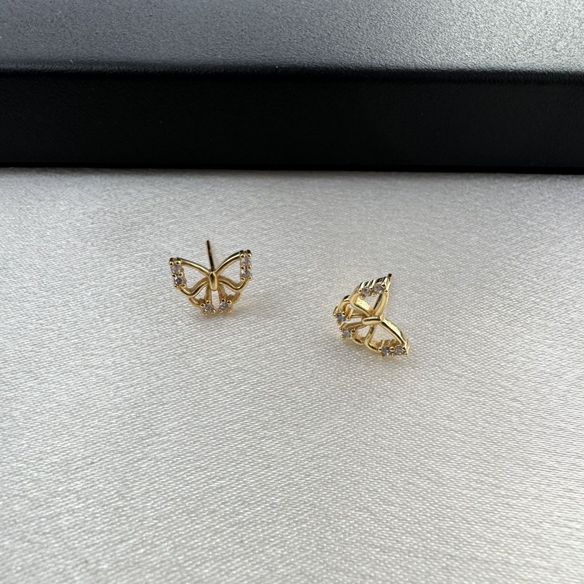 Designer Small Mini CZ Butterfly Stud for Women Size ONE SIZE - 2 Thumbnail