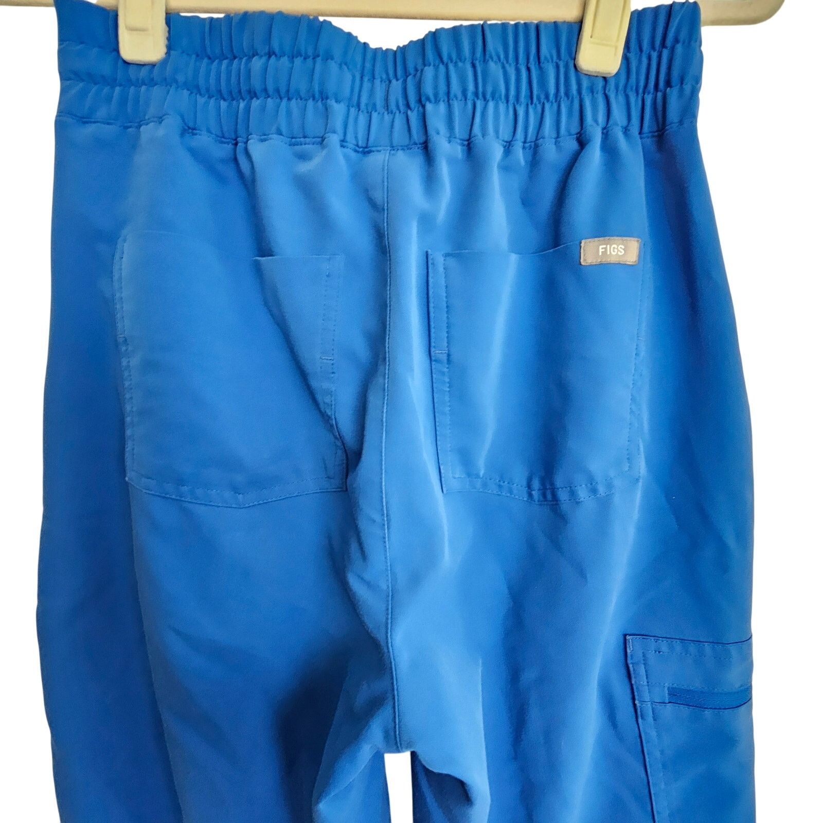 Figue FIgs Womens Catarina Scrub Top Uman Pants 2 Pc Set Size XS Size XS / US 0-2 / IT 36-38 - 14 Thumbnail