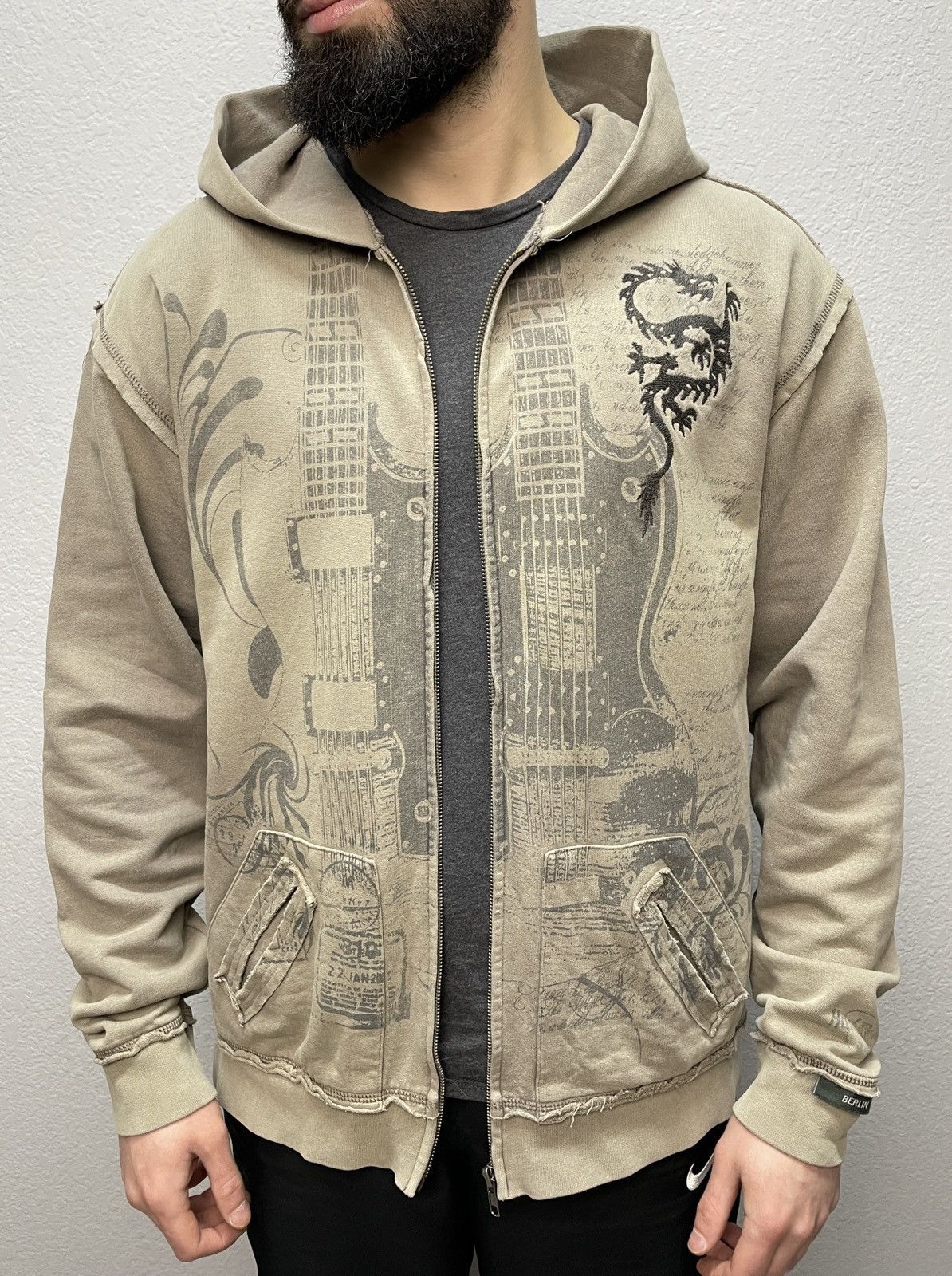 Hard Rock Cafe Vintage Y2K Hard Rock Cafe Berlin Over Print Zip Hoodie Size US L / EU 52-54 / 3 - 1 Thumbnail