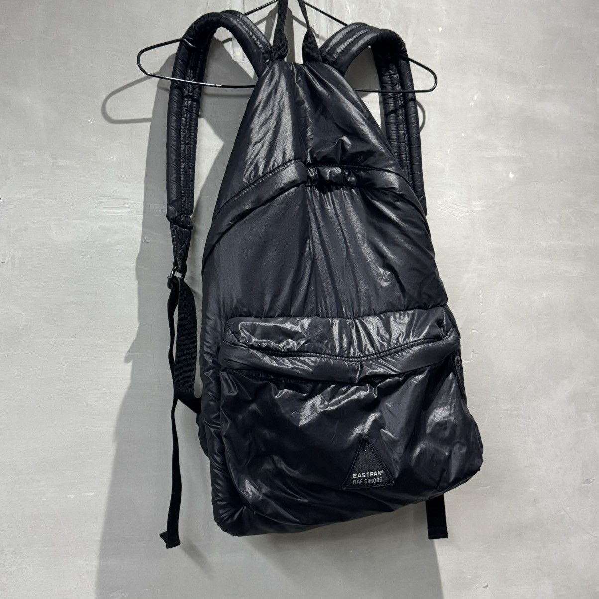 G*a様 EASTPAK RAF SIMONS ブラック　ボディバッグ s-l400.jpg