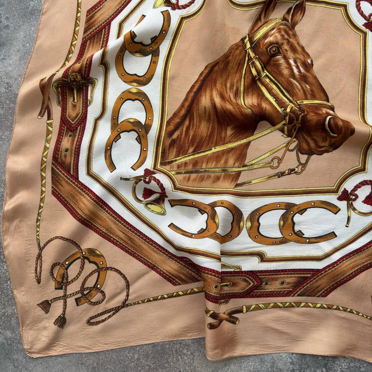 Vintage Italian Vintage Horse Head Luxury Silk Scarf (Hemes Style) Size ONE SIZE - 5 Thumbnail