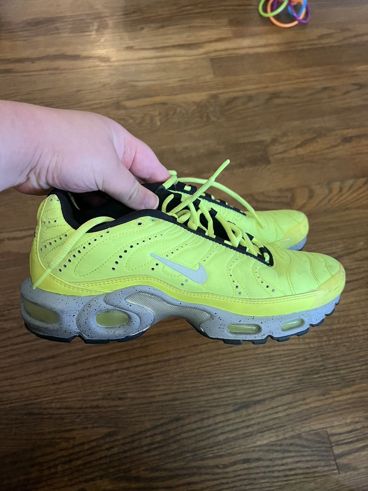 Nike Nike Air Max Plus Premium Volt Mens 8 Shoes Safety Yellow Size US 8 / EU 41 - 1 Thumbnail