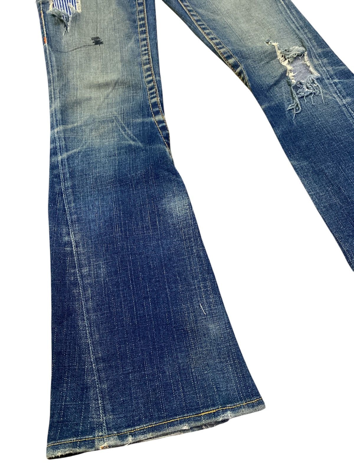 If Six Was Nine × Tornado Mart × True Religion True Religion Flared Denim Size US 27 - 6 Thumbnail