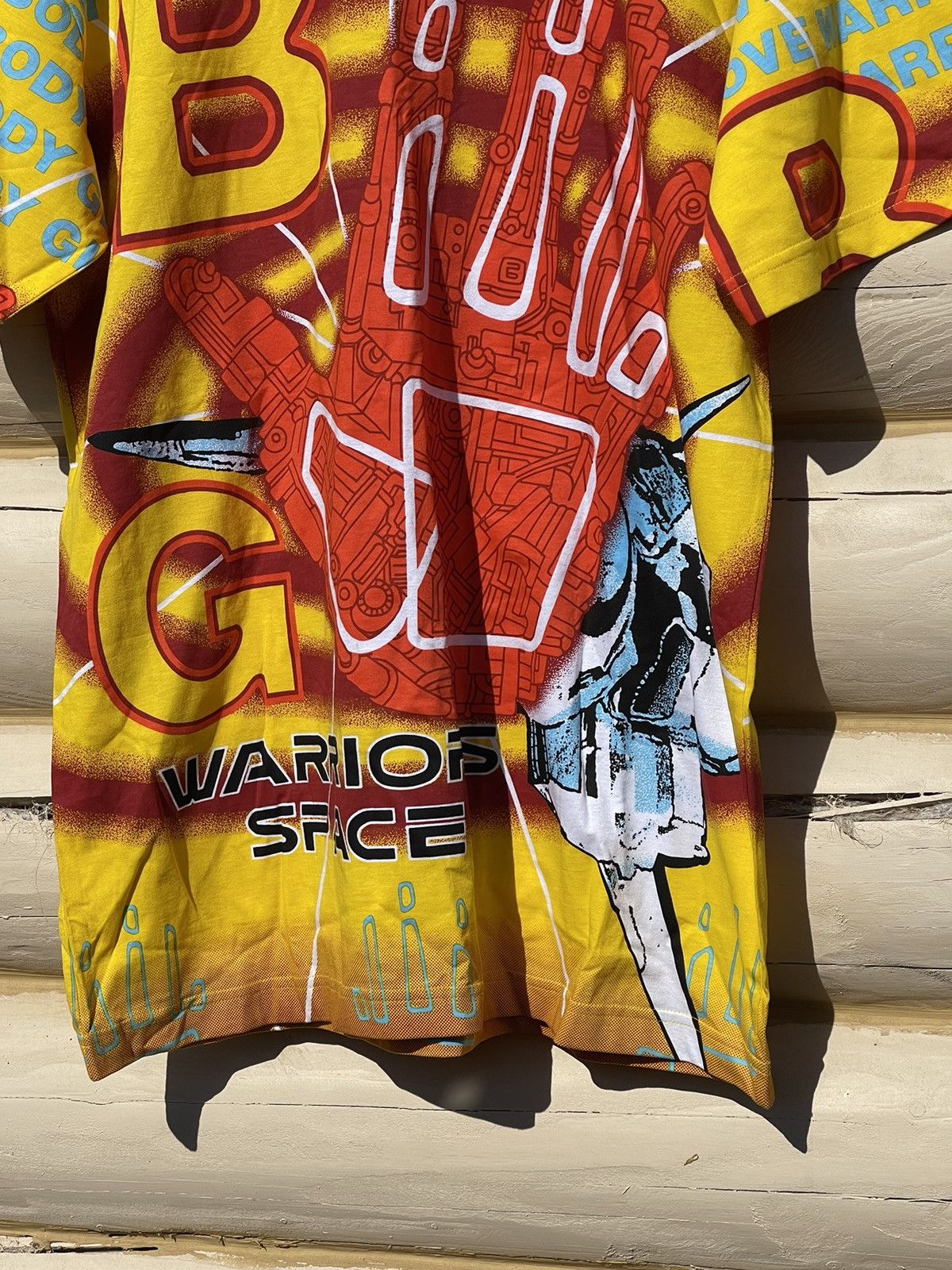 Body Glove Body Glow Vintage Yellow Graphic Overprint warriors t-shirt Size US M / EU 48-50 / 2 - 8 Thumbnail