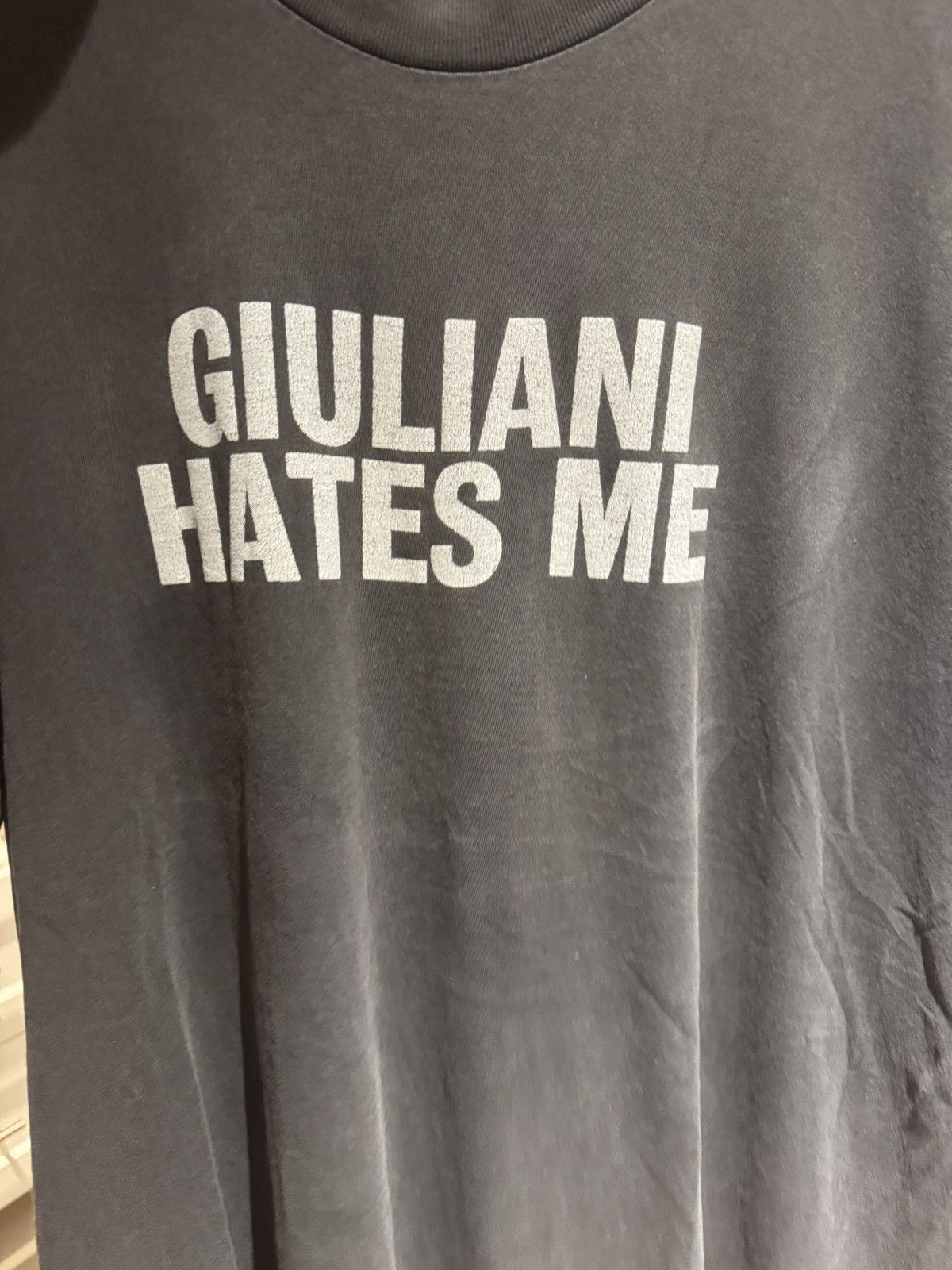 Vintage Vintage "Giuliani Hates Me" T Shirt *RARE* Size US XL / EU 56 / 4 - 2 Thumbnail