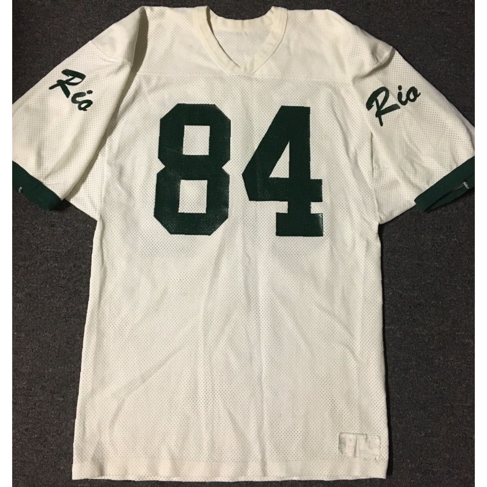 Russell Athletic VINTAGE Russell Rio #84 Football Jersey L USA White Men Jersey 80s Grunge College High School Sports USA Rio Size US L / EU 52-54 / 3 - 2 Thumbnail