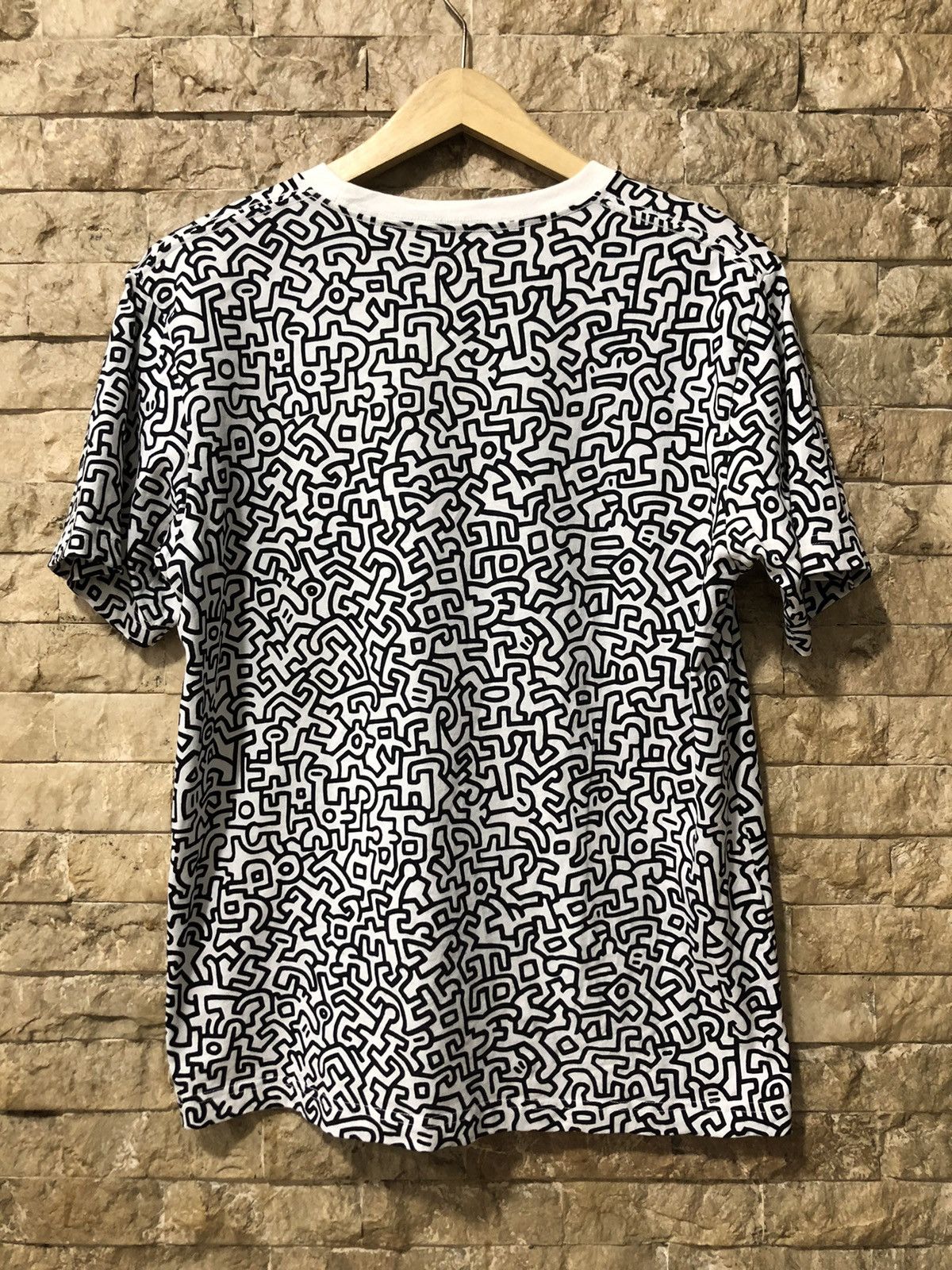Keith Haring × MoMA × Uniqlo Uniqlo x Keith Haring MoMA special edition tee Size US L / EU 52-54 / 3 - 2 Thumbnail