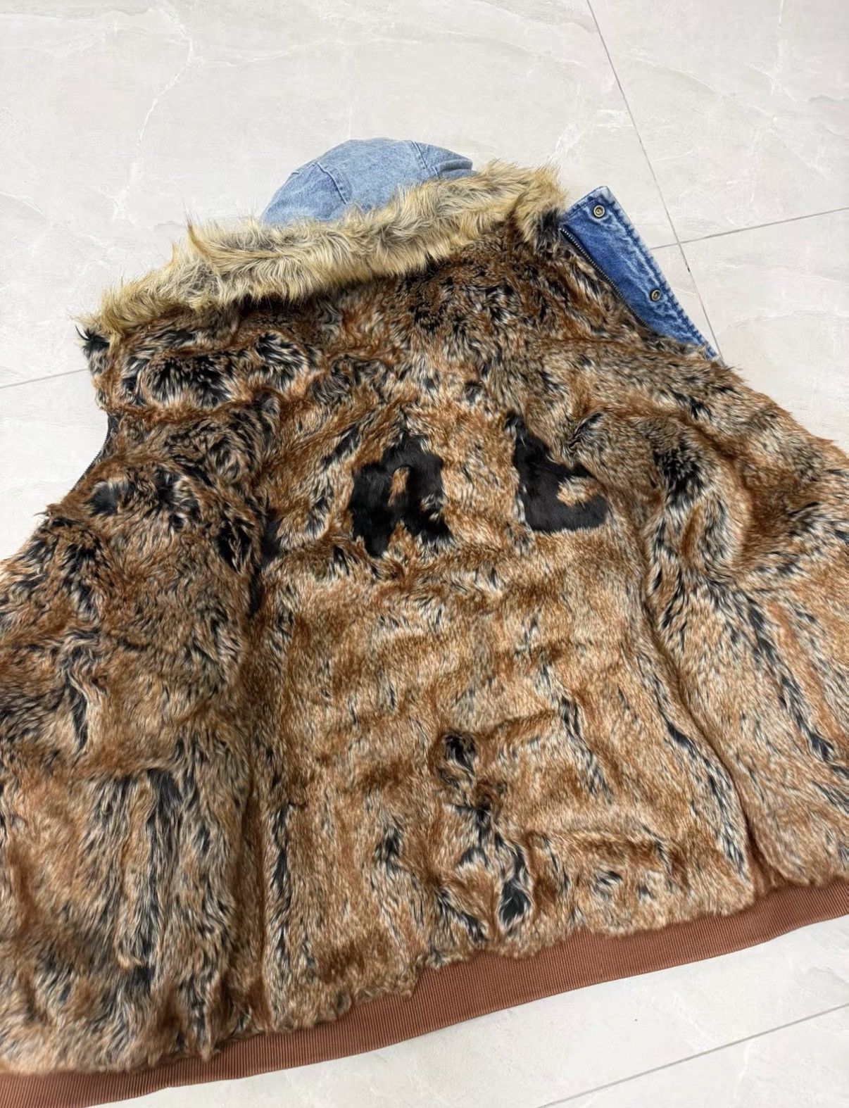 Supreme Supreme SS26 WEEK1 Faux Fur Hooded Work Jacket J34 Size US M / EU 48-50 / 2 - 4 Thumbnail