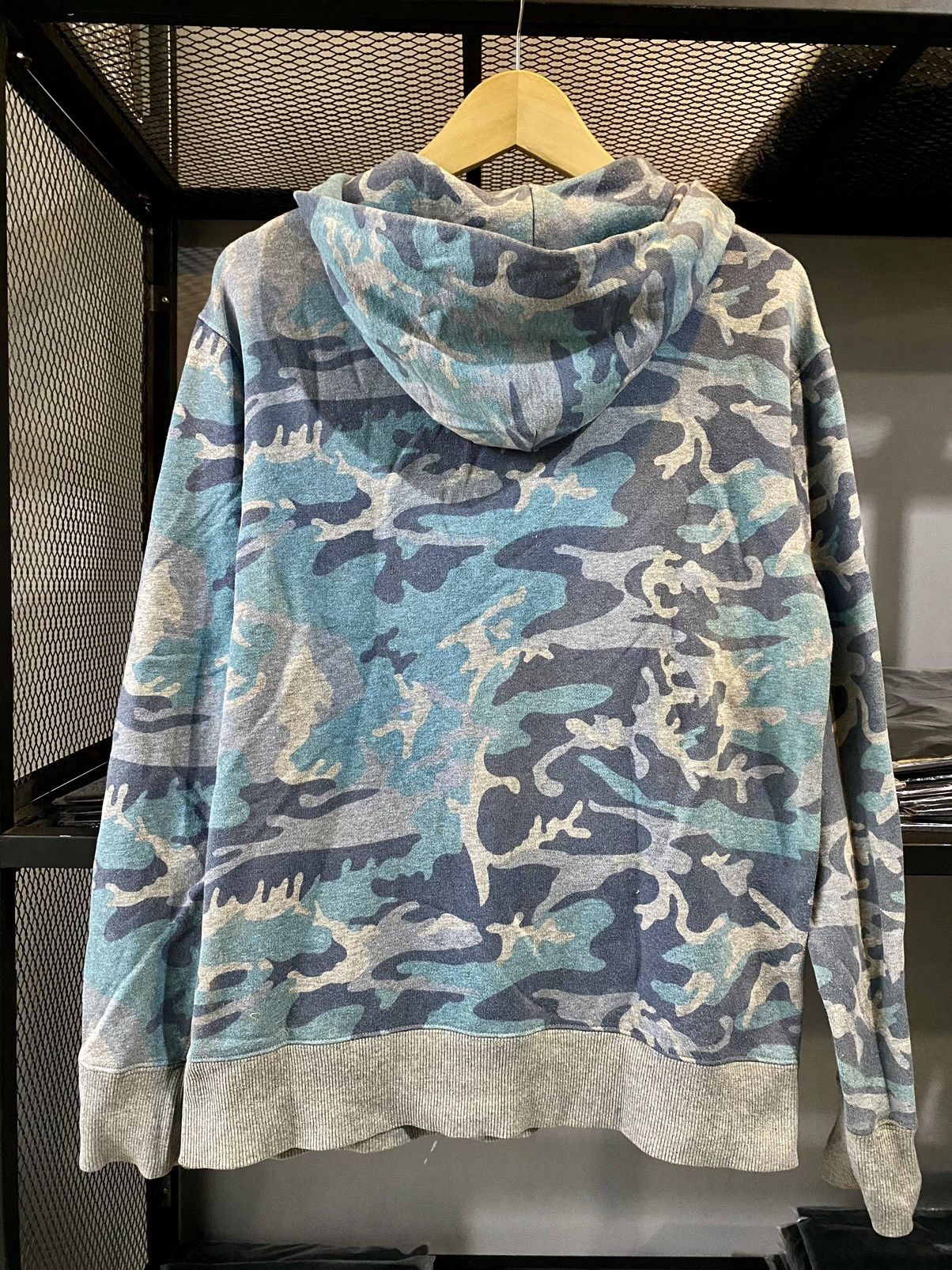 Japanese Brand Andy Warhol x SPRZNY Camo Blue Print Hoodie Japanese Size US L / EU 52-54 / 3 - 8 Thumbnail