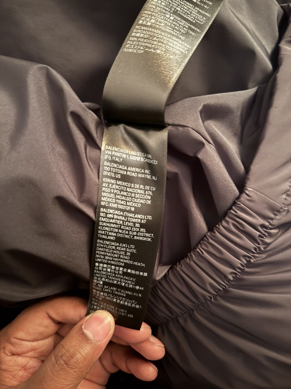 Balenciaga Balenciaga Coat (PUFFER LIGHT TECHNICAL MICRO FAILLE BLACK) Size US M / EU 48-50 / 2 - 11 Thumbnail