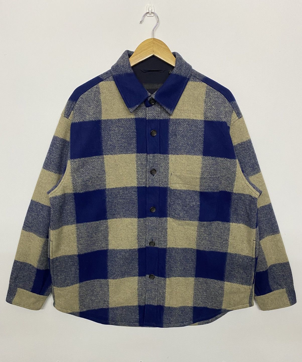 Uniqlo Japanese Brand Uniqlo Flannel Wool Checked button Jacket Size US XL / EU 56 / 4 - 1 Thumbnail