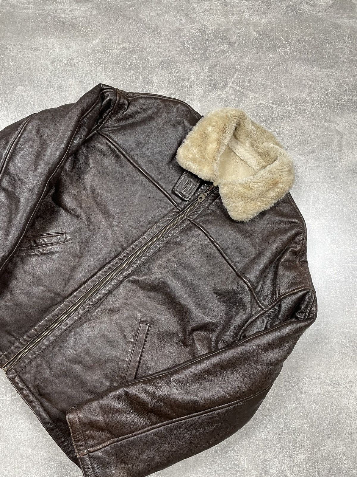 Genuine Leather × Vintage × Wilsons Leather Wilsons USAVintage B2 Bomber Aviator Leather Jacket Brown Size US L / EU 52-54 / 3 - 3 Thumbnail