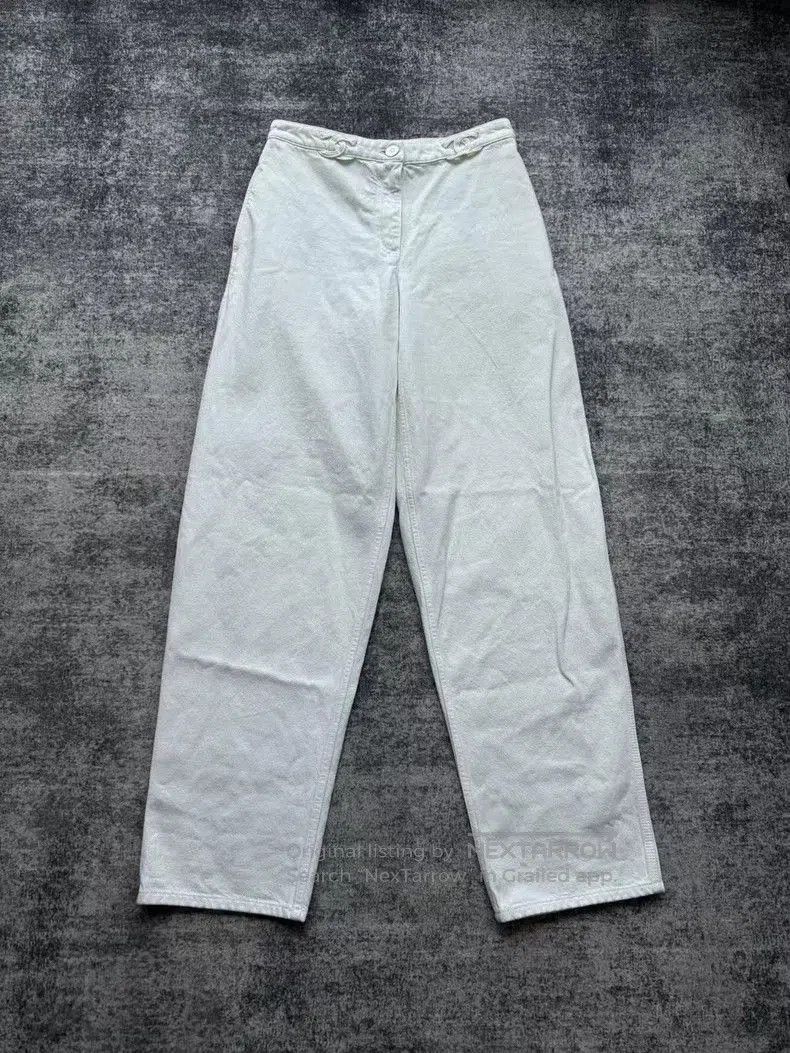 Chanel Chanel 25P White CC Waist Denim Jeans. Size US 38 / EU 54 - 1 Thumbnail