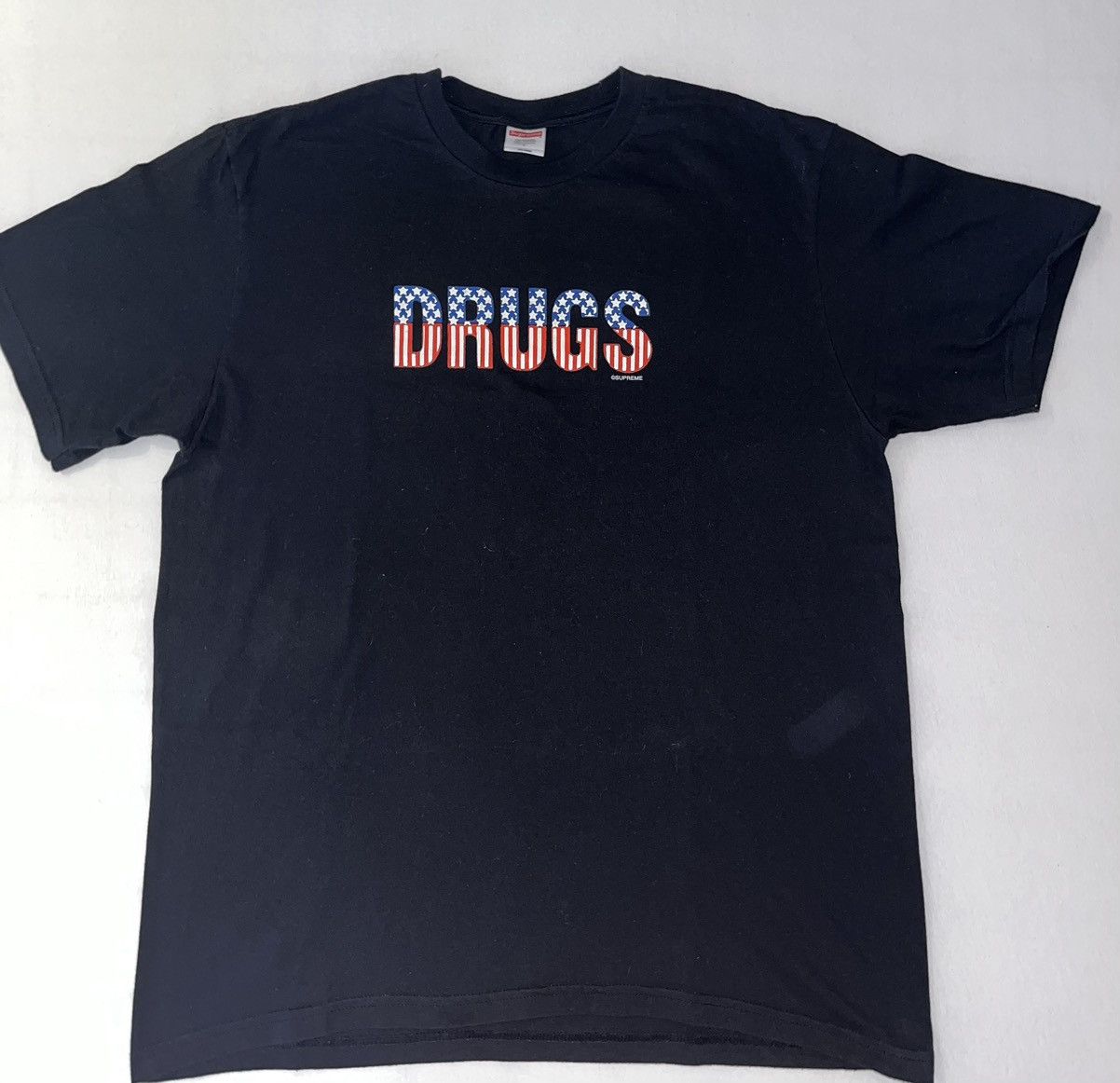 Supreme Black Supreme "DRUGS" t-shirt Size US L / EU 52-54 / 3 - 1 Thumbnail