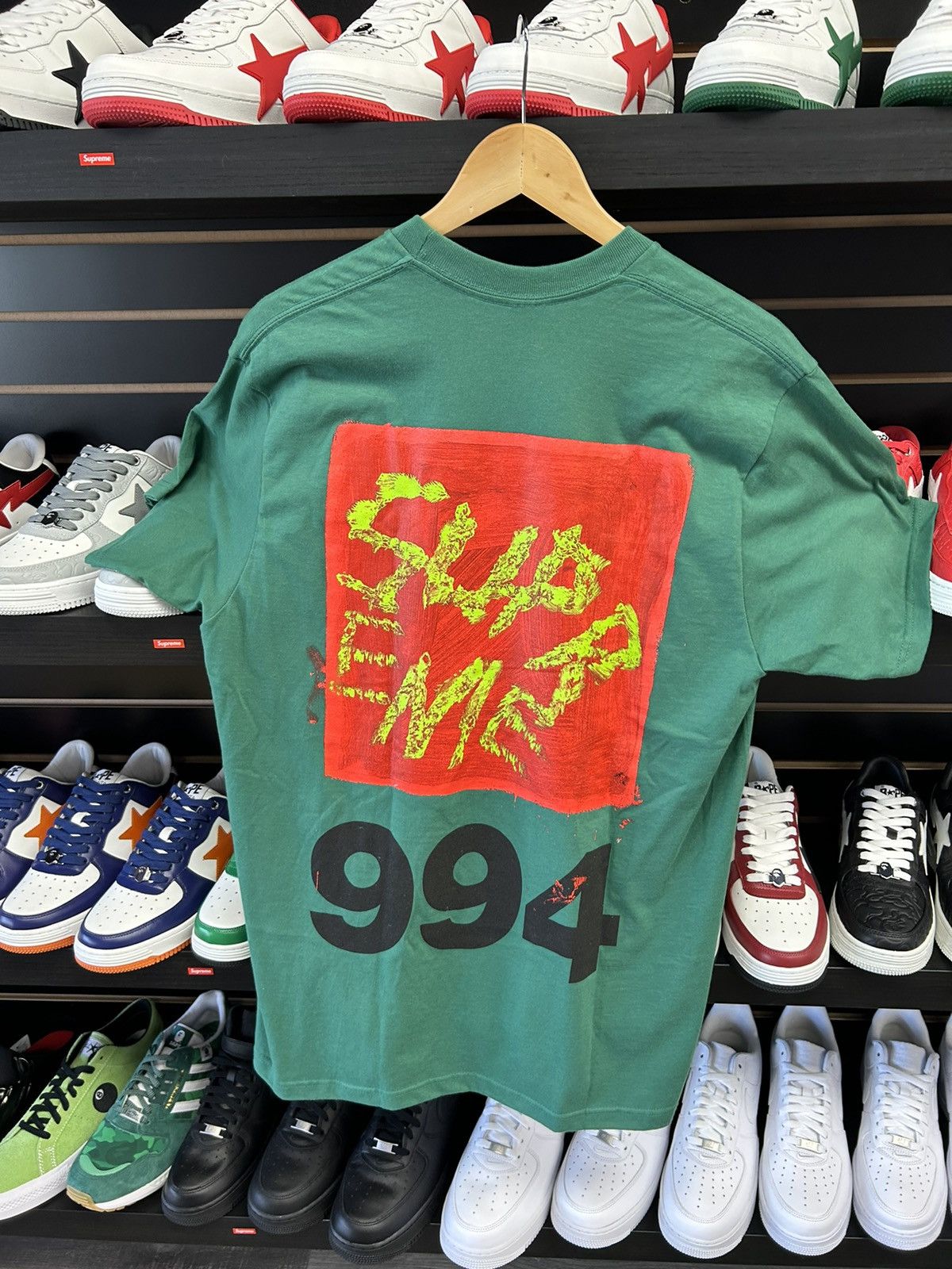 Supreme Supreme T-shirt Size US L / EU 52-54 / 3 - 2 Thumbnail