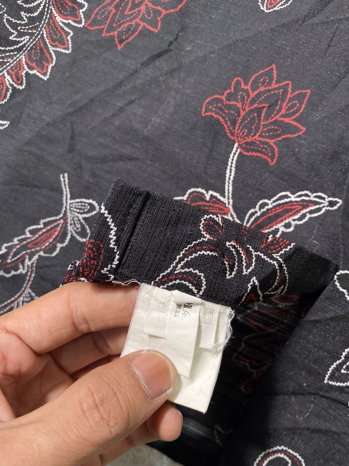 Designer Vtg MAD DOGS Flowers Size US L / EU 52-54 / 3 - 7 Thumbnail