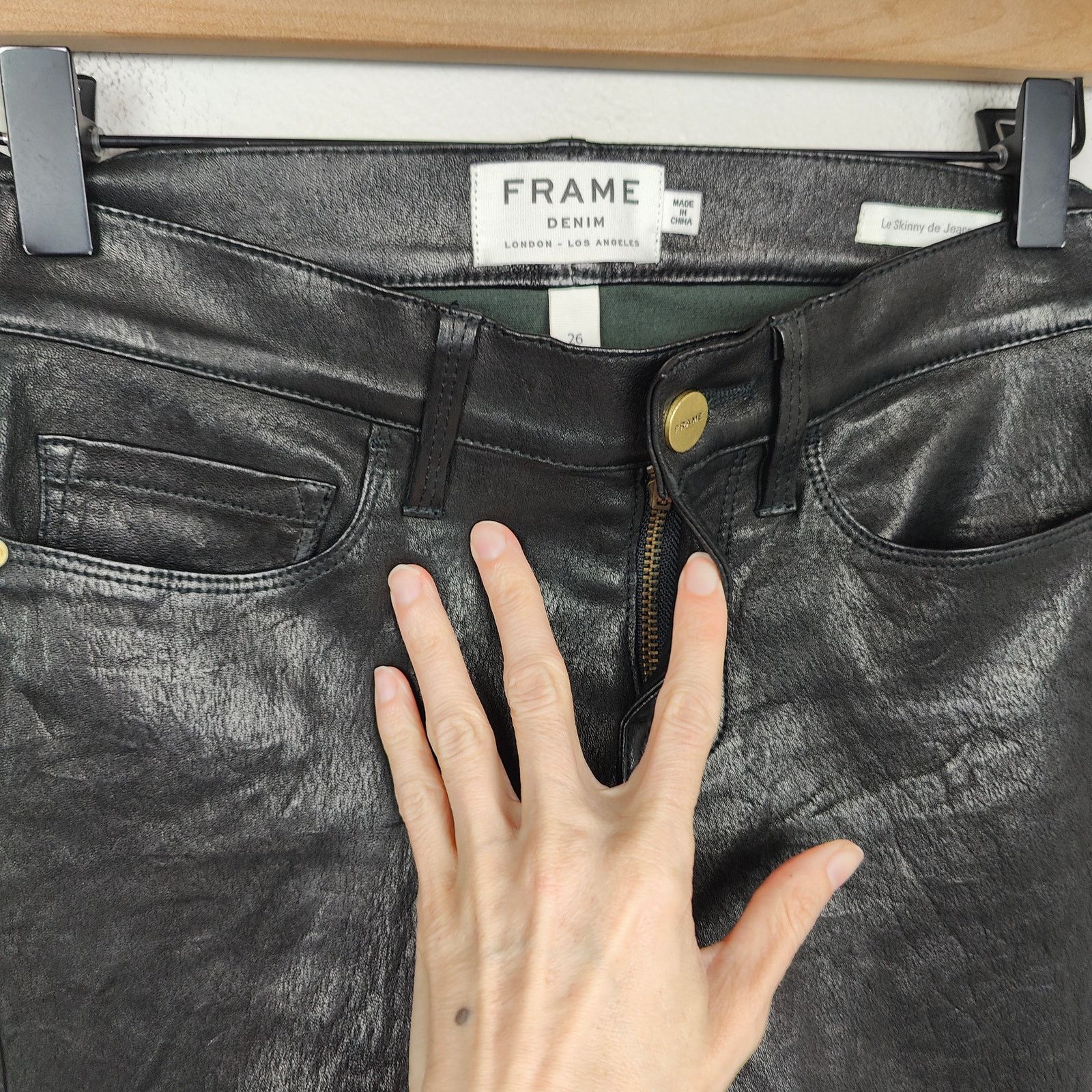 Frame Frame Le Skinny de Jeanne Lamb Leather Jeans Womens 26 Black Size 26" / US 2 / IT 38 - 3 Thumbnail