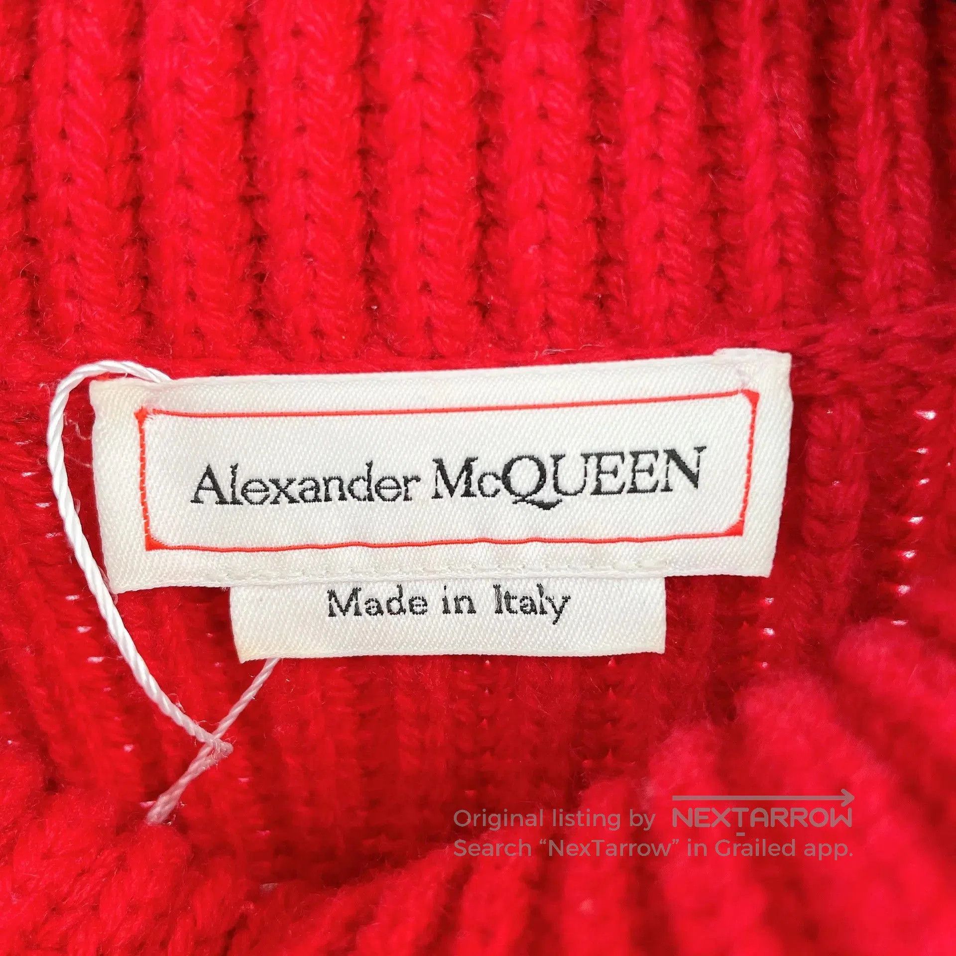 Alexander McQueen Alexander McQueen Red Turtleneck Knit Dress. Size S / US 4 / IT 40 - 6 Thumbnail