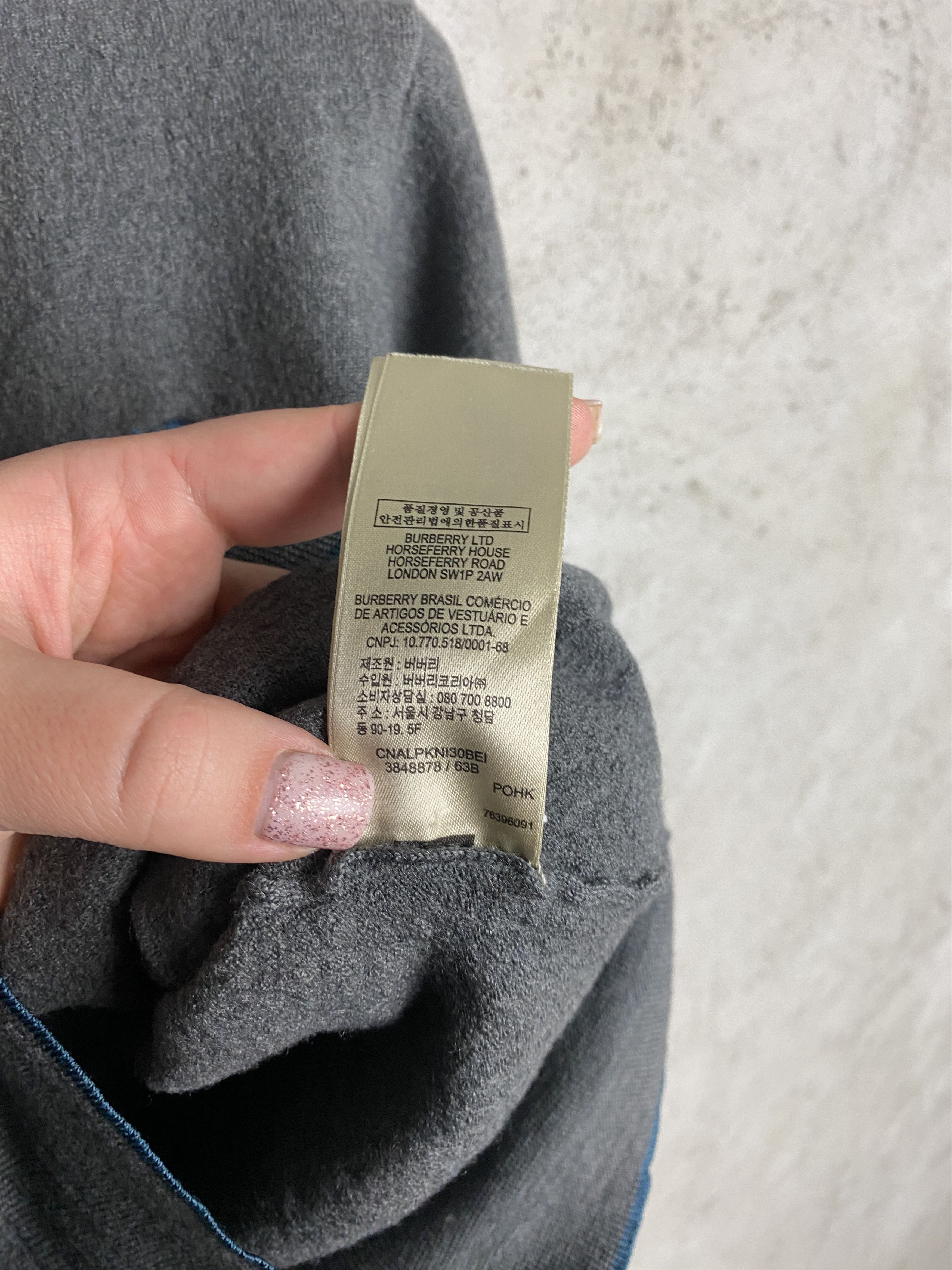 Burberry Burberry small logo cardigan wool sweater Size M / US 6-8 / IT 42-44 - 5 Thumbnail
