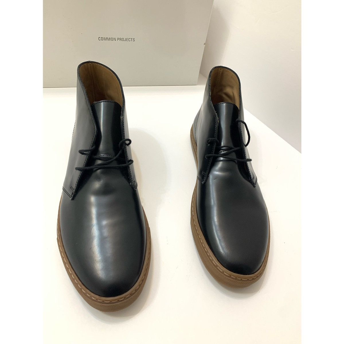 Common Projects COMMON PROJECTS CHUKKA SHINY BLACK BOOT Size US 9 / EU 42 - 19 Thumbnail