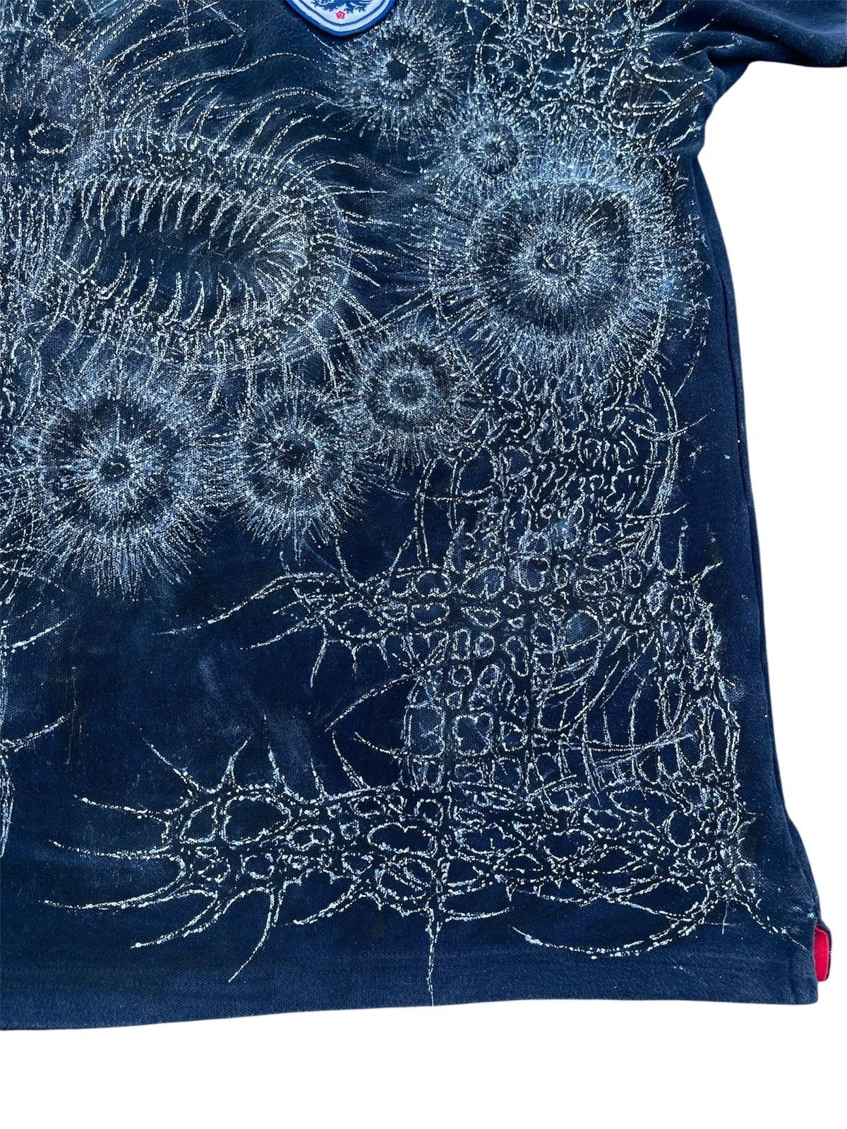 Ecko Unltd. Cyber neotribal dragon 1of1 custom skull england vintage tee Size US L / EU 52-54 / 3 - 4 Thumbnail
