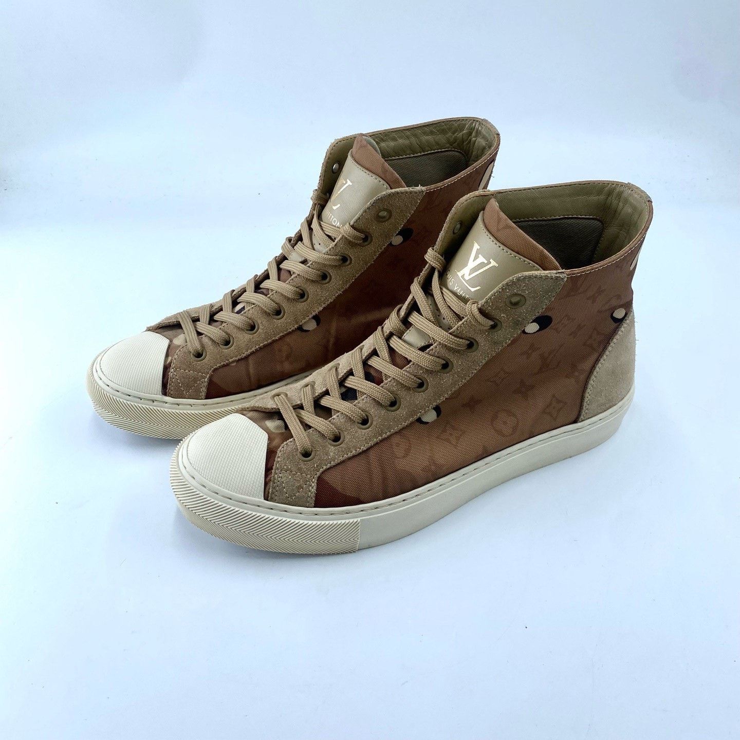 Louis Vuitton Louis Vuitton Khaki Camouflage High-Top Shoes Size US 6 / EU 39 - 1 Thumbnail