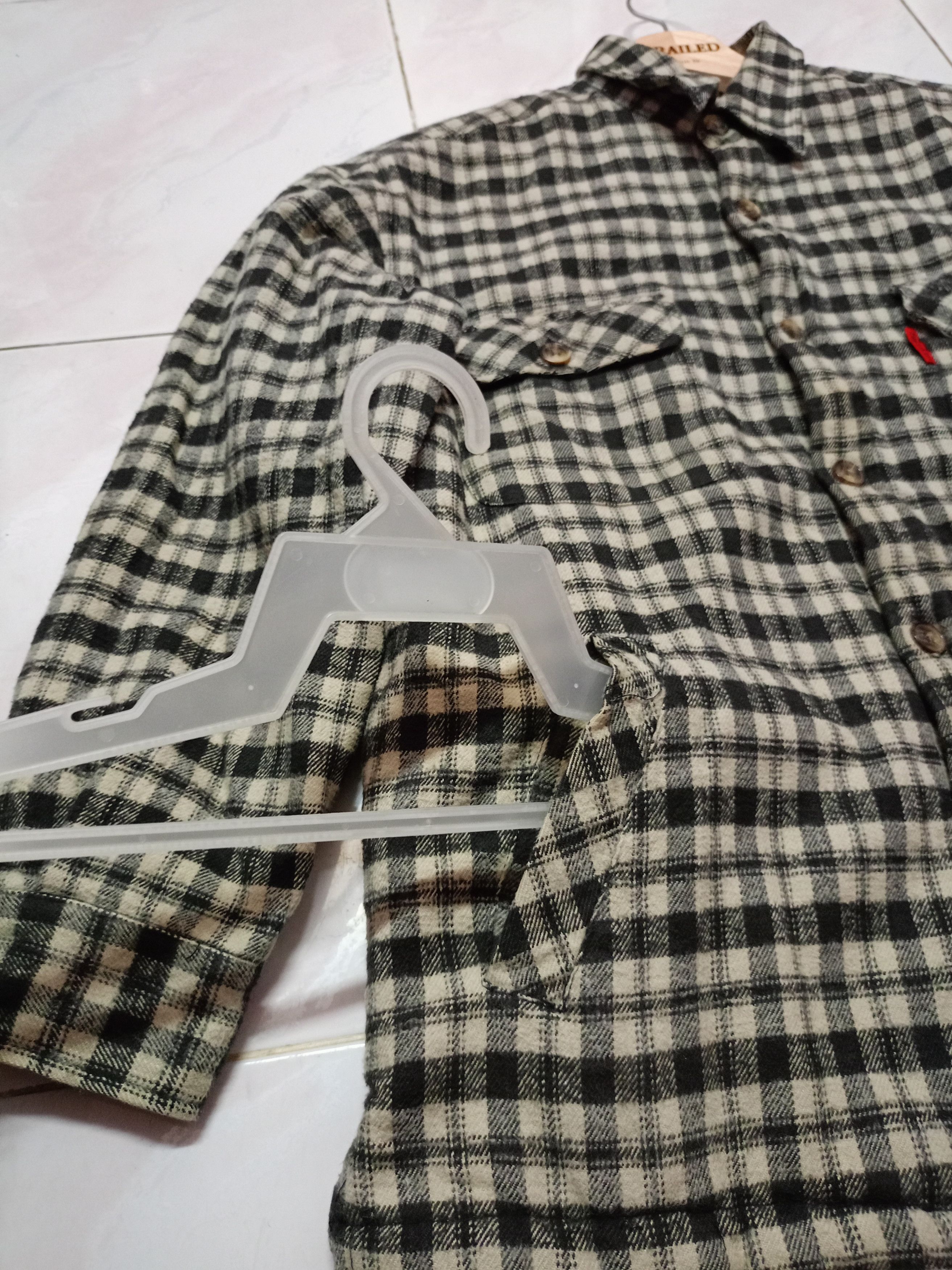 Japanese Brand × Vintage 💥Lucky strike button up vintage x accept offer💥 Size US M / EU 48-50 / 2 - 4 Thumbnail