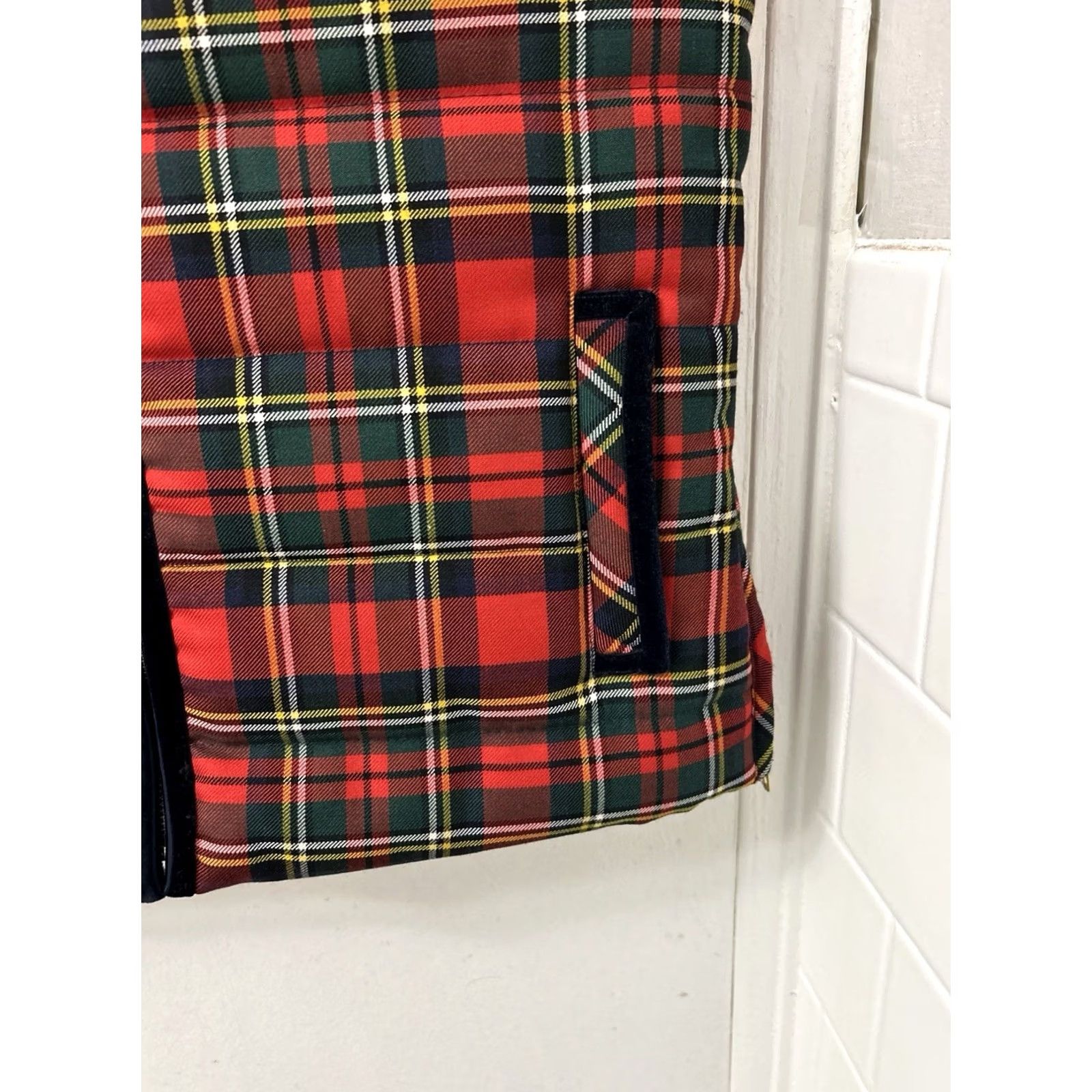 J.Crew VINTAGE J Crew Mountain Puffer Vest Womens Small Red Tartan Plaid Wool Blend H2712 Size S / US 4 / IT 40 - 4 Thumbnail