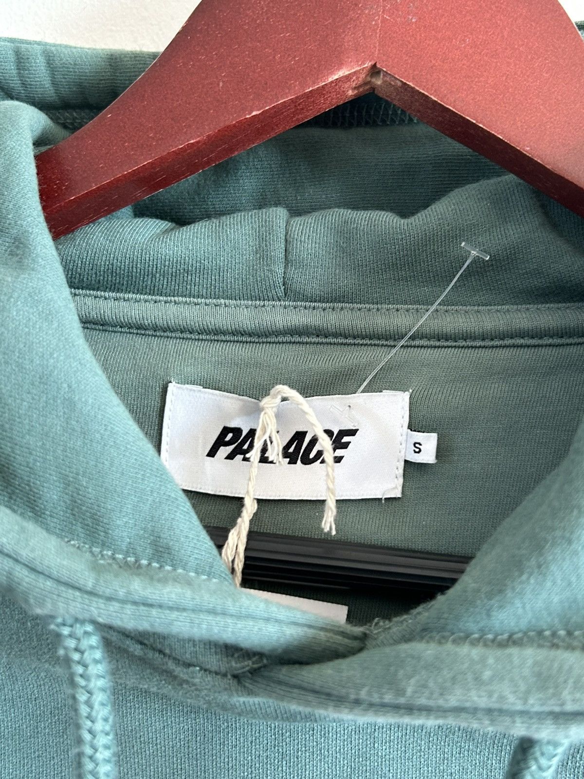 Palace Palace Puff Drop Shadow Hood Size US S / EU 44-46 / 1 - 5 Thumbnail