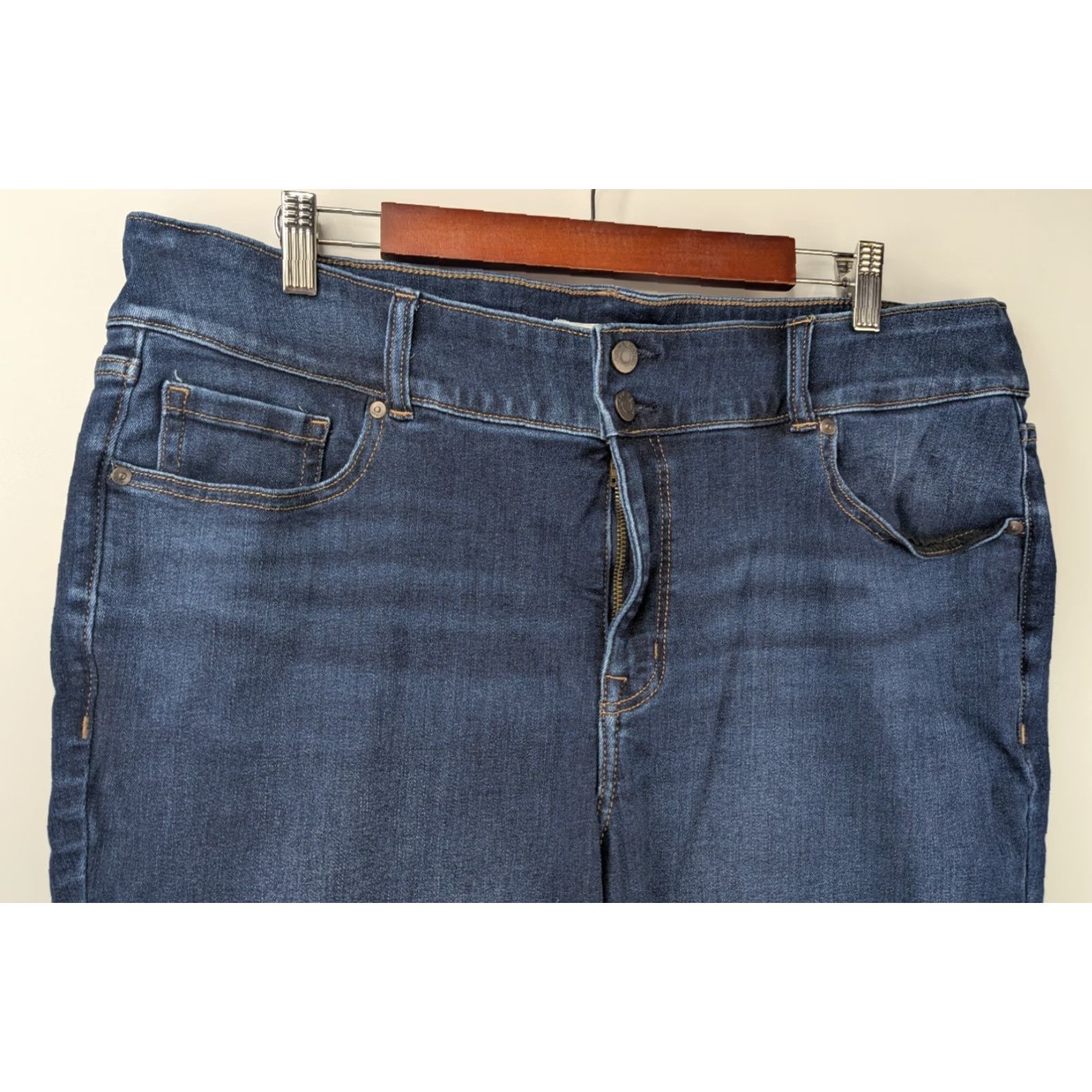 Vintage VINTAGE Lane Bryant High Rise Boot Jeans Womens 20 Tighter Tummy Flex Magic Waistband Jean Bootscut 5-Pocket Denim Blue Size 42" / US 20 - 2 Thumbnail