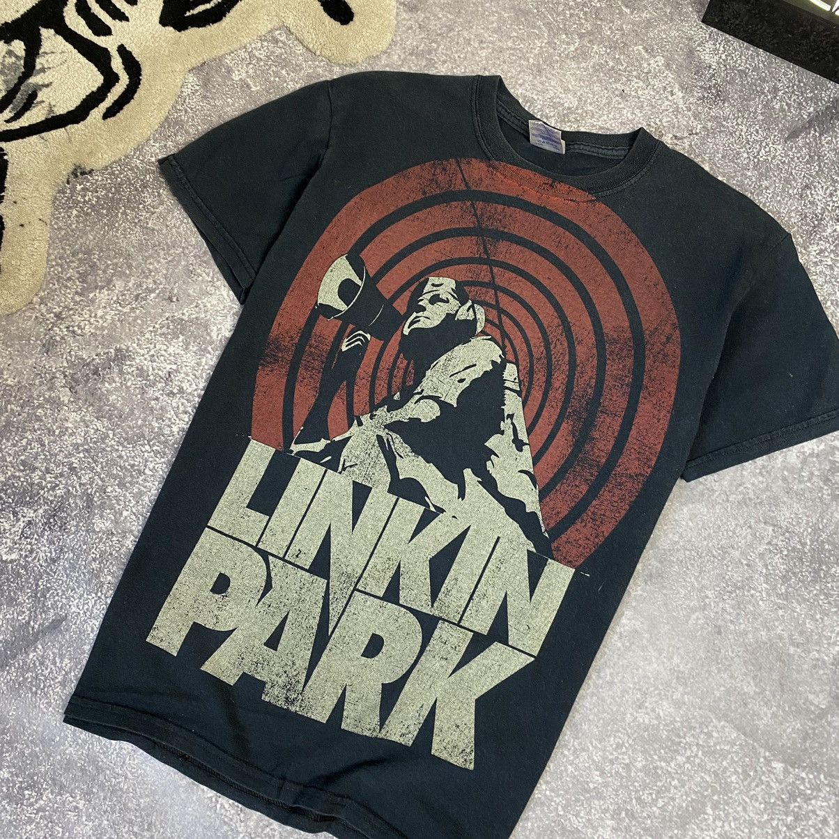 Band Tees Vintage Linkin Park Big Graphic logo 00’s rock band tee Size US S / EU 44-46 / 1 - 2 Thumbnail