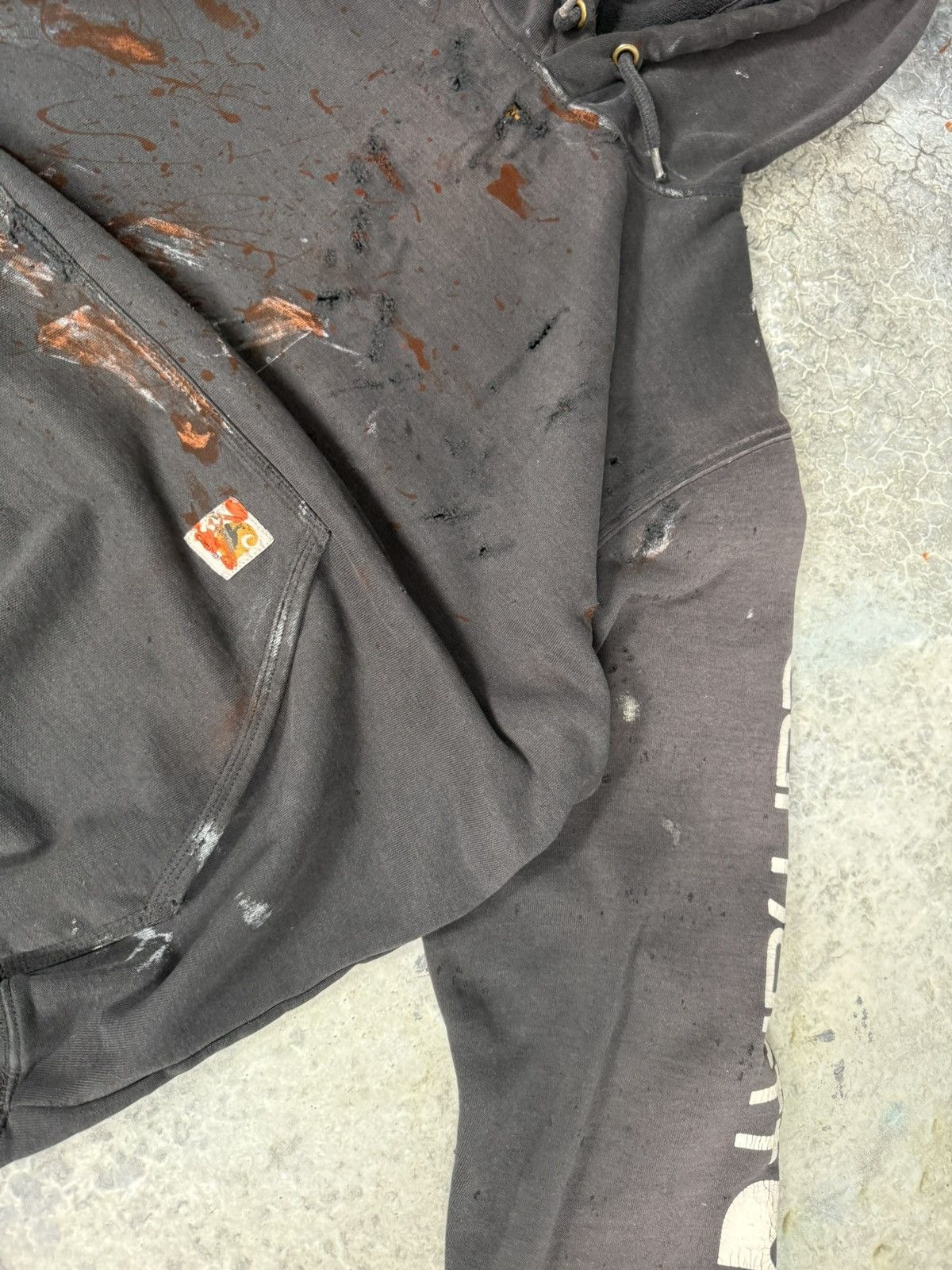 Carhartt × Vintage Vintage Distressed Carhartt Hoodie Size US L / EU 52-54 / 3 - 3 Thumbnail